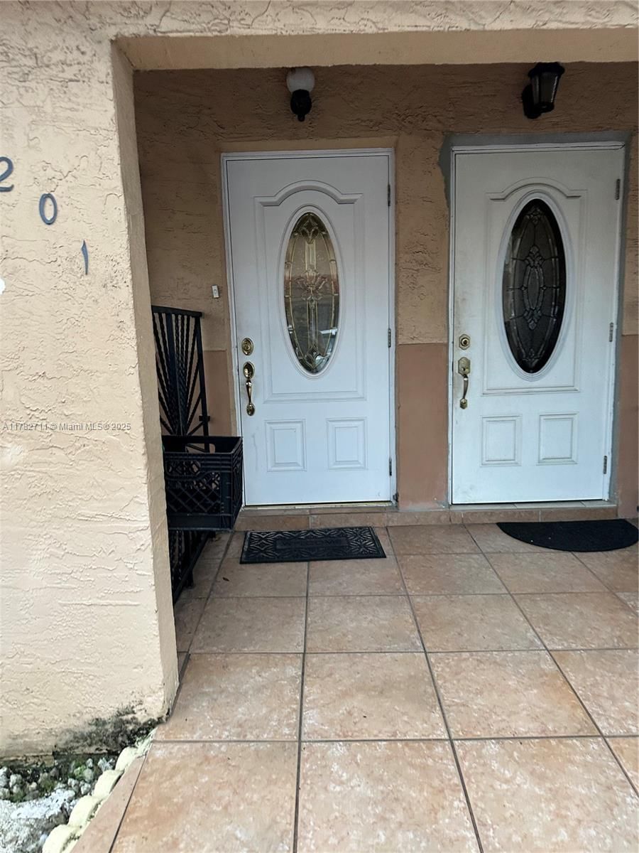 Real estate property located at 7795 29th Way #201, Miami-dade, El Prado Xi Condo, Hialeah, FL