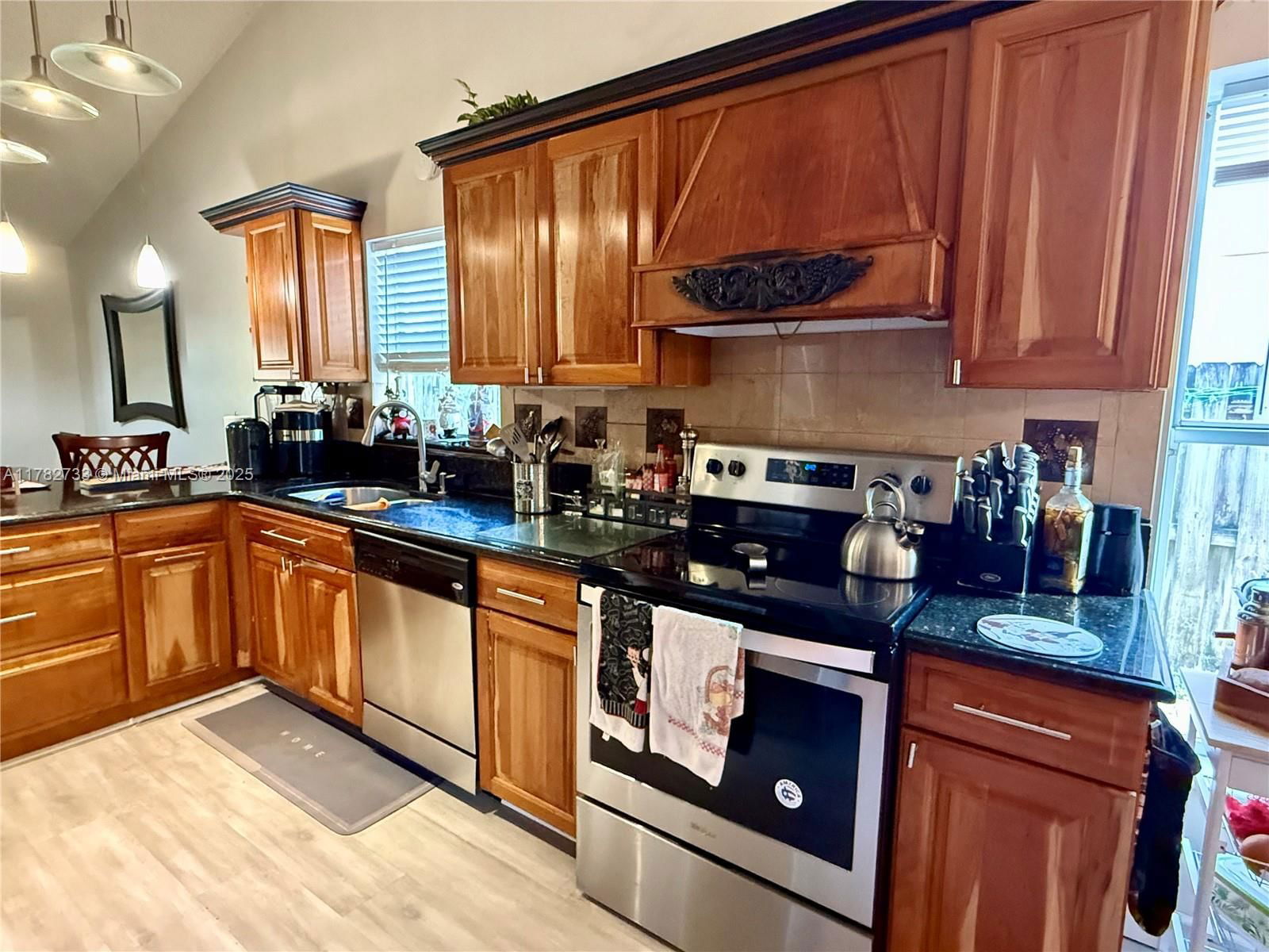 Real estate property located at 1060 New Parkview Pl, Palm Beach, Parkview Place, Haverhill, FL