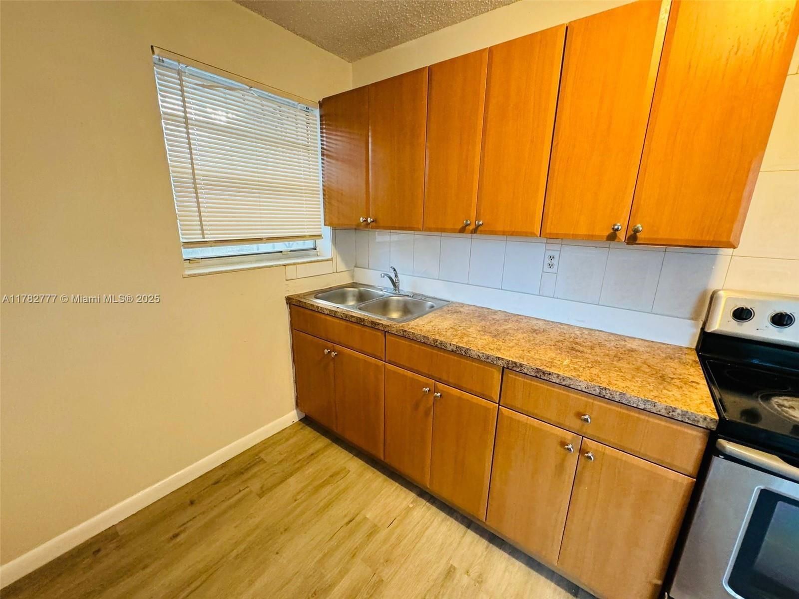 Real estate property located at 10805 4th St, Miami-dade, Sweetwater, FL