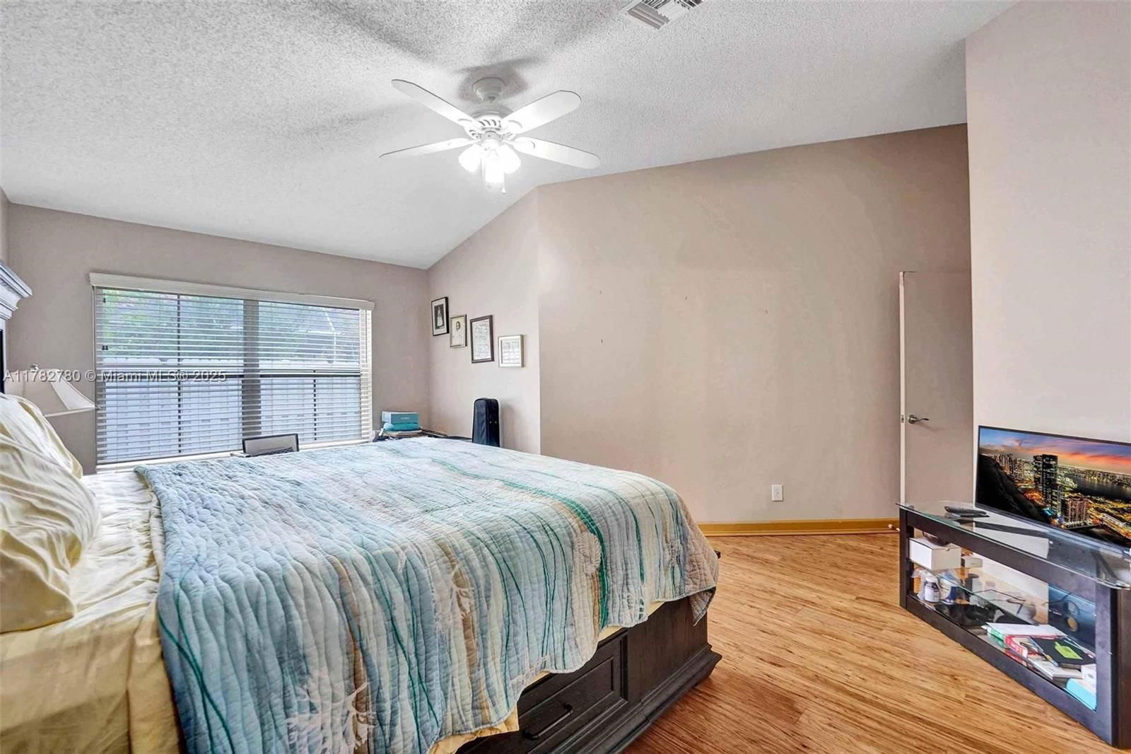 Real estate property located at 7324 1st Pl, Broward, Lakes Of Newport Ii, Plantation, FL
