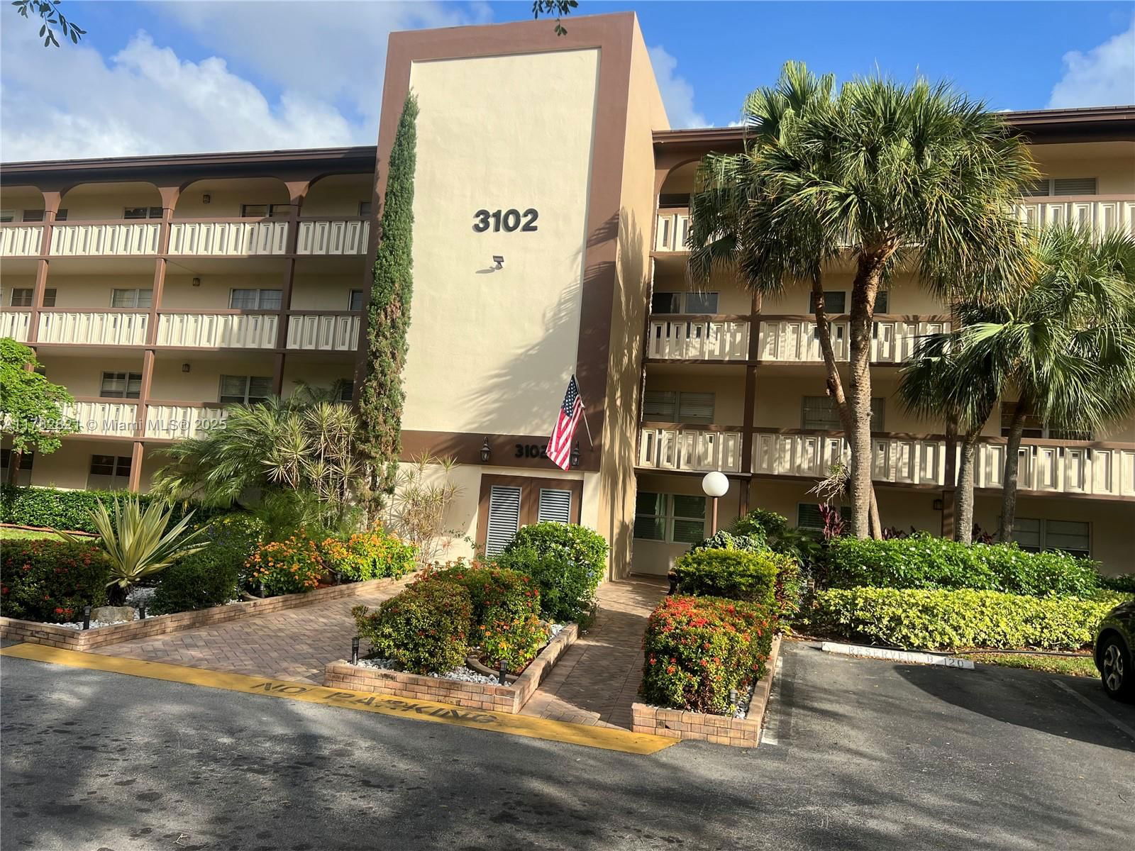 Real estate property located at 3102 Portofino Pt M2, Broward, Portofino Village 2-b Con, Coconut Creek, FL
