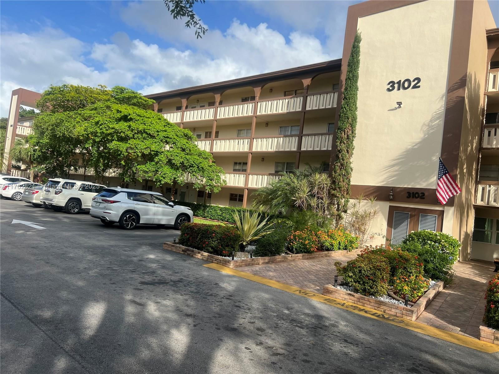 Real estate property located at 3102 Portofino Pt M2, Broward, Portofino Village 2-b Con, Coconut Creek, FL