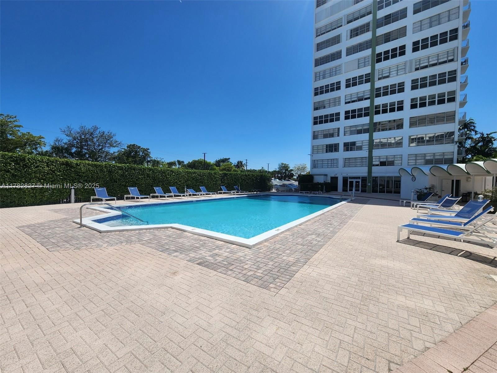 Real estate property located at 2100 Sans Souci Blvd B1401, Miami-dade, Bayview Towers Condo Sout, North Miami, FL