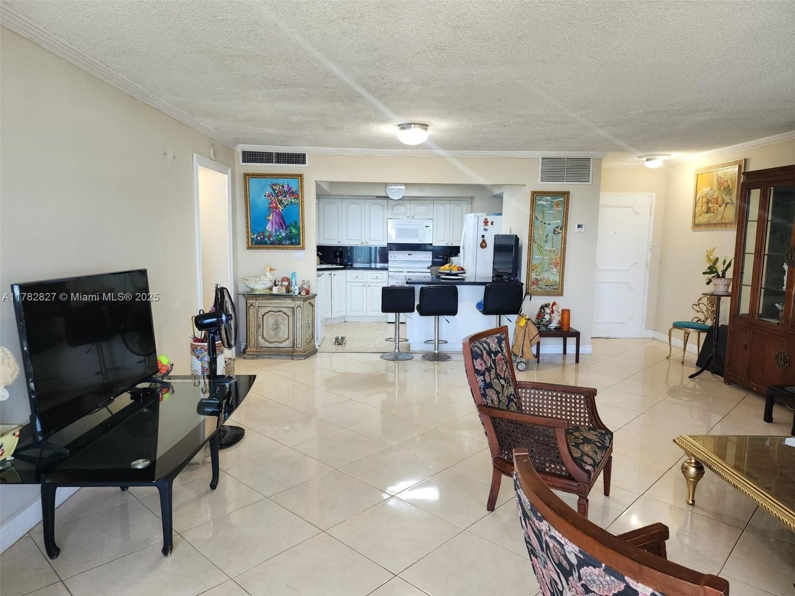 Real estate property located at 2100 Sans Souci Blvd B1401, Miami-dade, Bayview Towers Condo Sout, North Miami, FL
