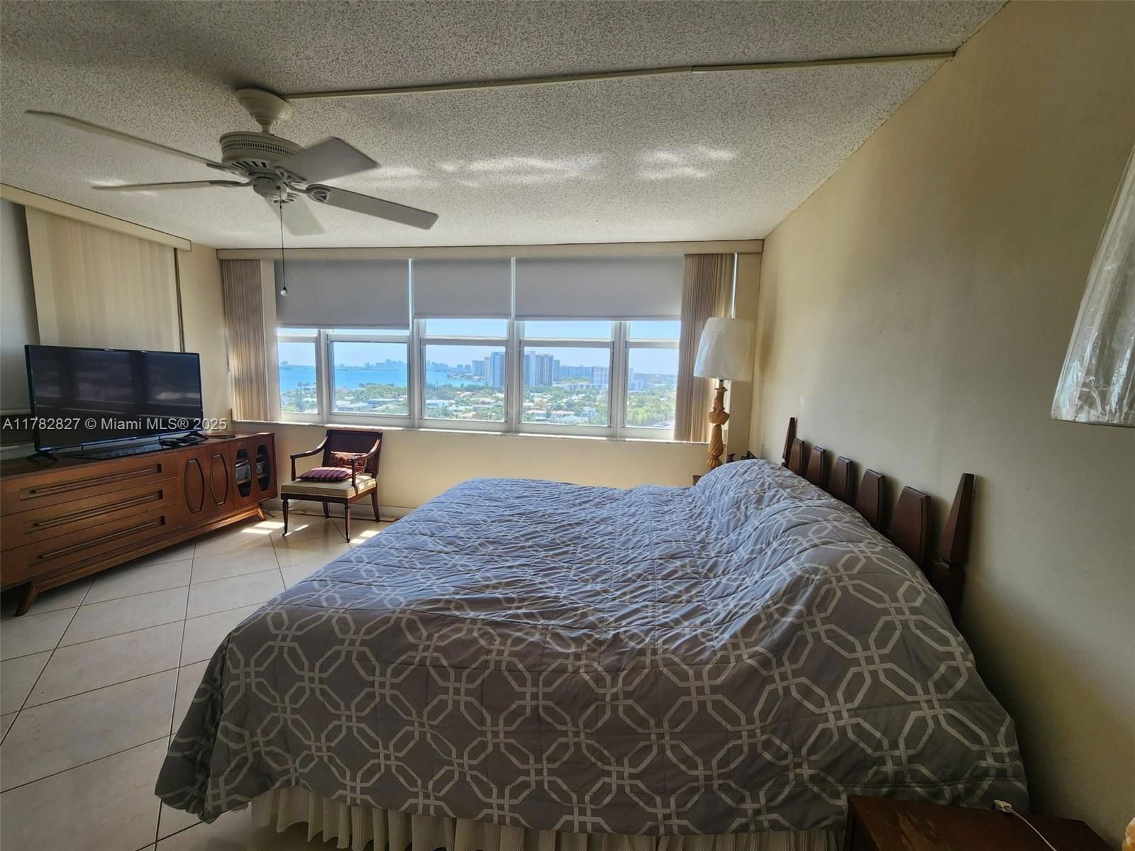 Real estate property located at 2100 Sans Souci Blvd B1401, Miami-dade, Bayview Towers Condo Sout, North Miami, FL