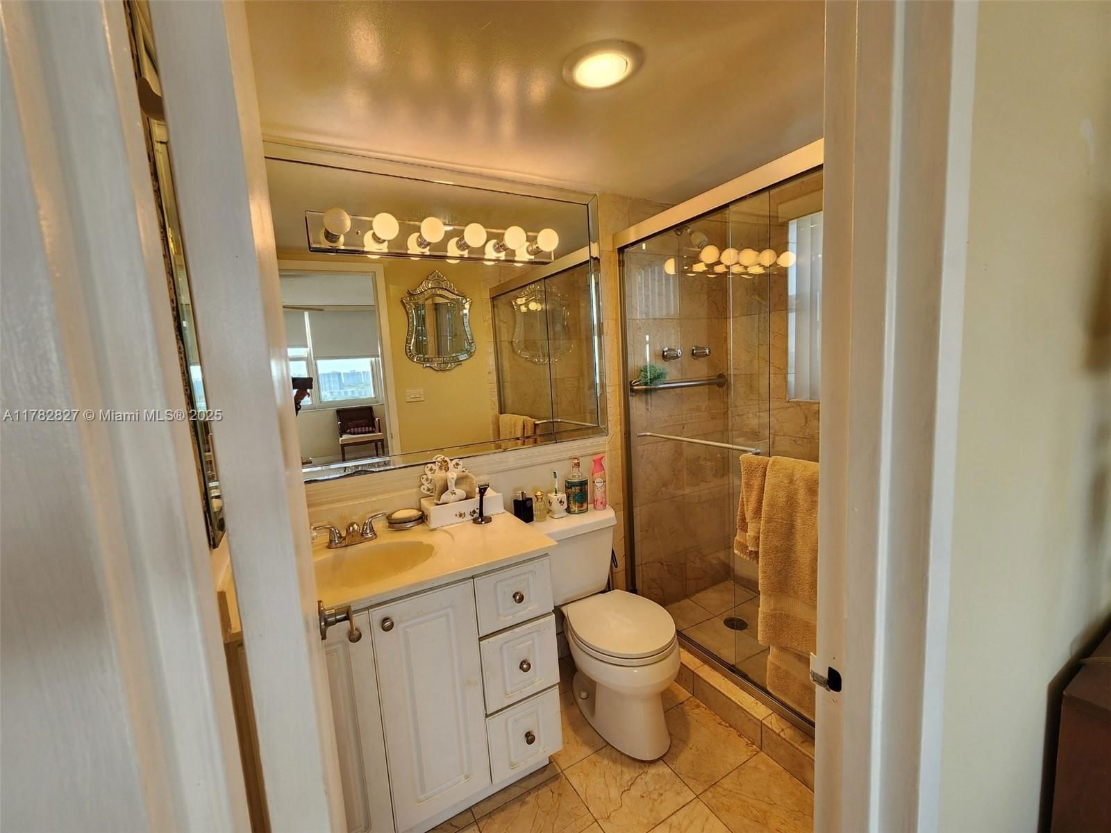 Real estate property located at 2100 Sans Souci Blvd B1401, Miami-dade, Bayview Towers Condo Sout, North Miami, FL