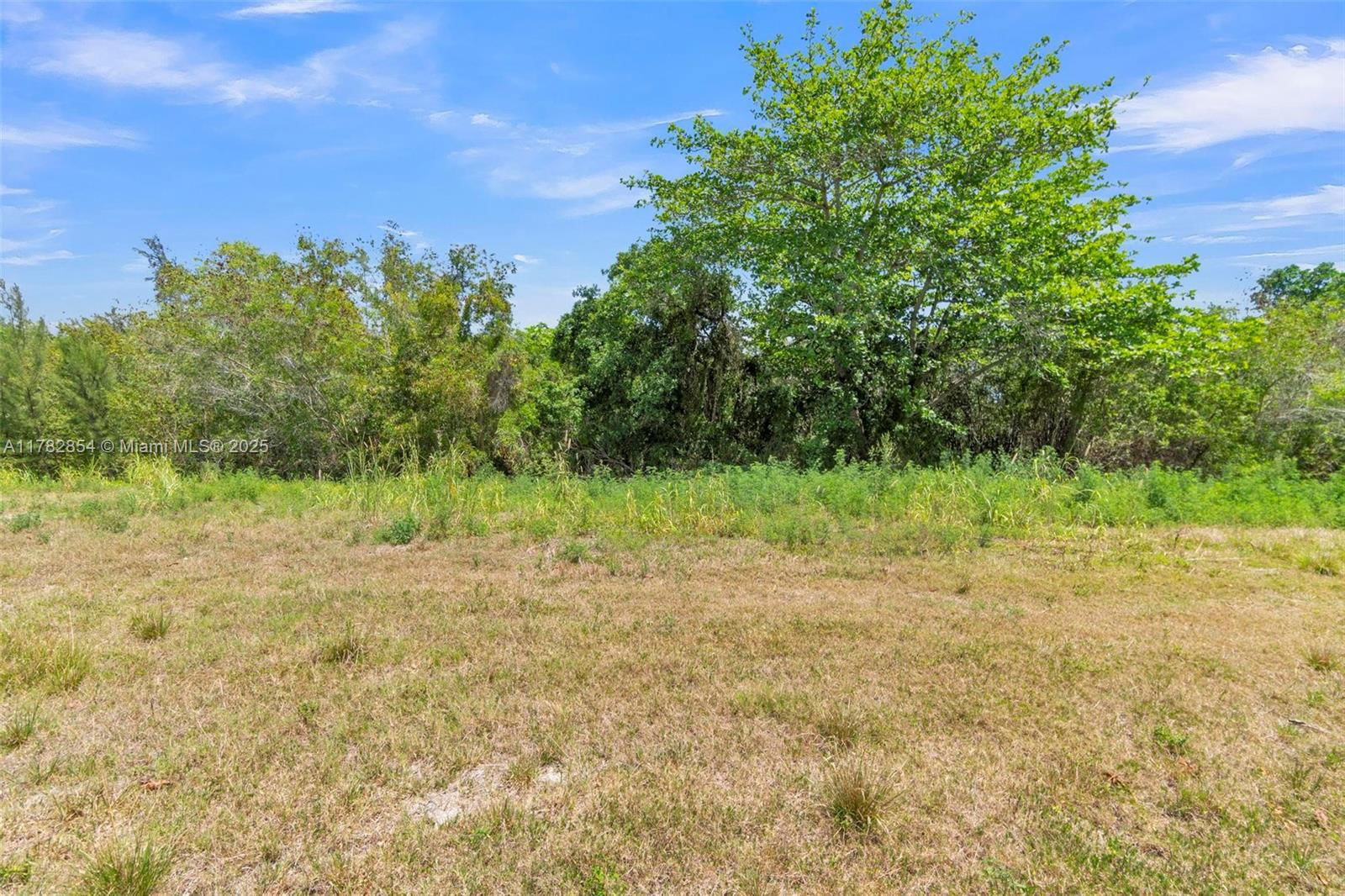 Real estate property located at 7820 199th Ter, Miami-dade, Saga Bay Sec 1 Pt 4, Cutler Bay, FL