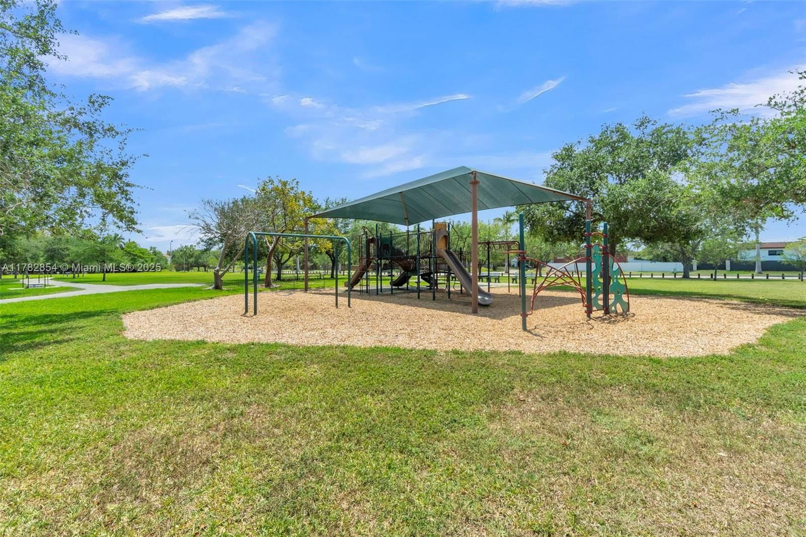 Real estate property located at 7820 199th Ter, Miami-dade, Saga Bay Sec 1 Pt 4, Cutler Bay, FL