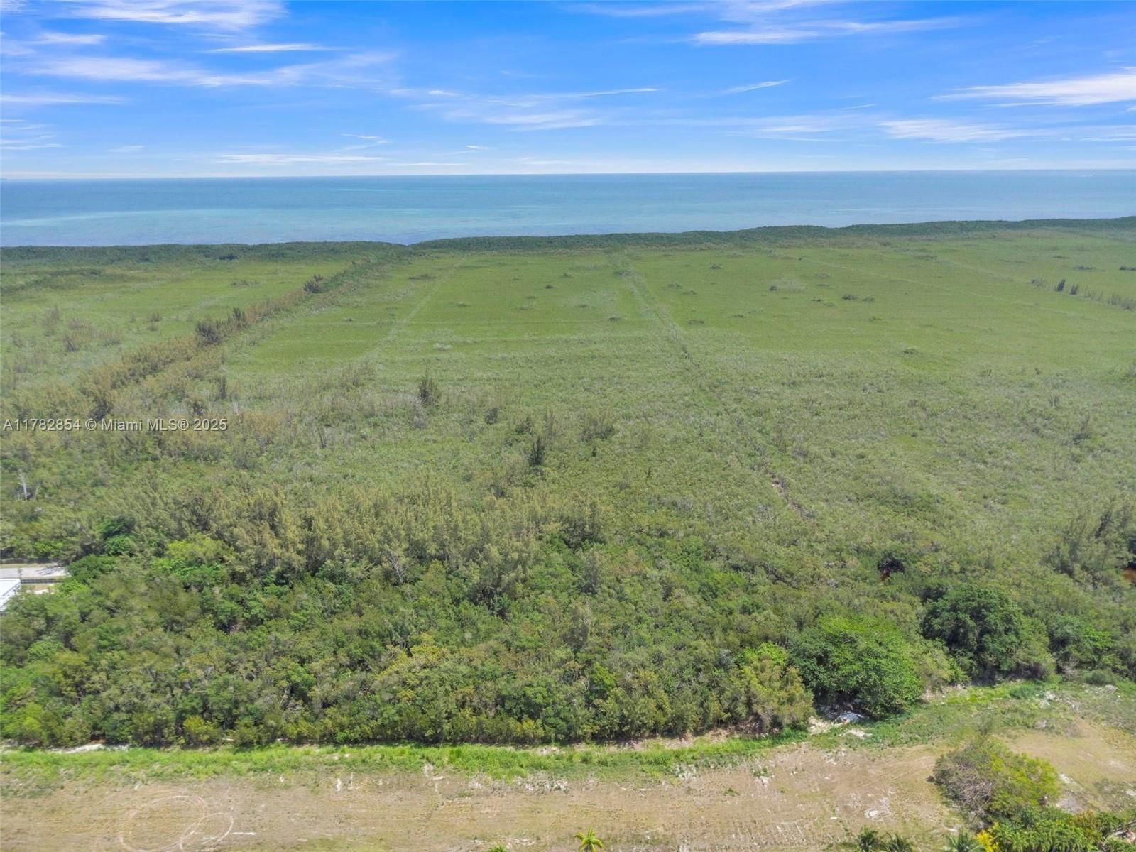 Real estate property located at 7820 199th Ter, Miami-dade, Saga Bay Sec 1 Pt 4, Cutler Bay, FL
