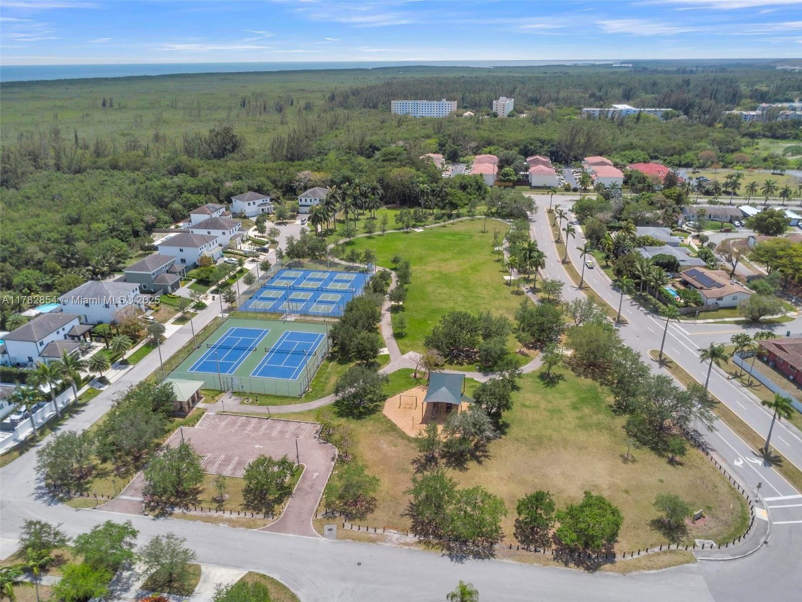Real estate property located at 7820 199th Ter, Miami-dade, Saga Bay Sec 1 Pt 4, Cutler Bay, FL