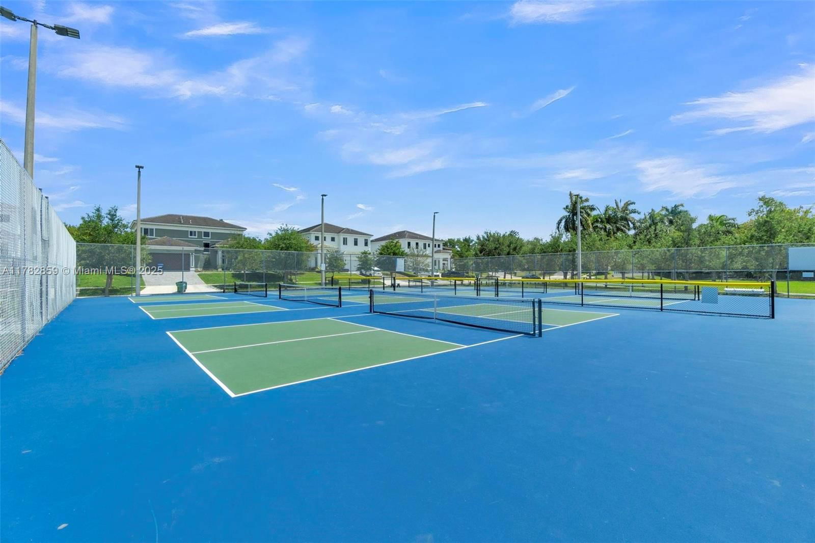 Real estate property located at 7830 199th Ter, Miami-dade, Saga Bay Sec 1 Pt 4, Cutler Bay, FL