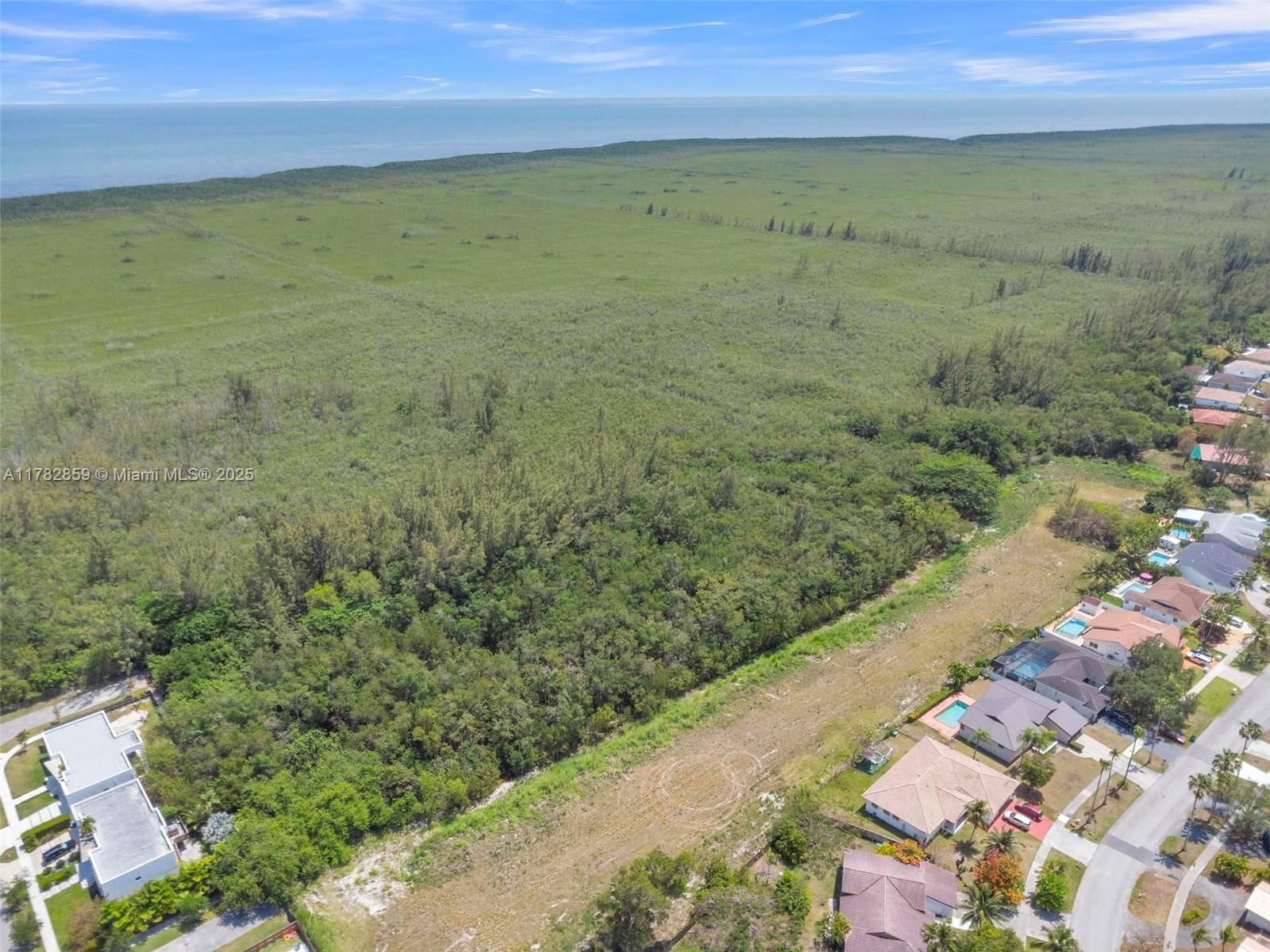 Real estate property located at 7830 199th Ter, Miami-dade, Saga Bay Sec 1 Pt 4, Cutler Bay, FL