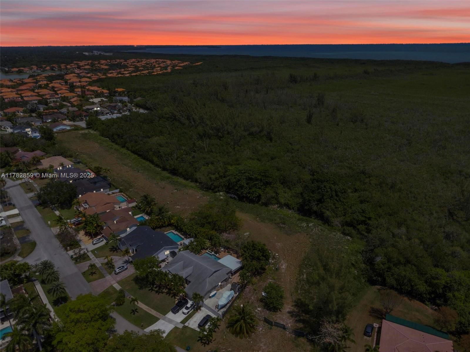 Real estate property located at 7830 199th Ter, Miami-dade, Saga Bay Sec 1 Pt 4, Cutler Bay, FL