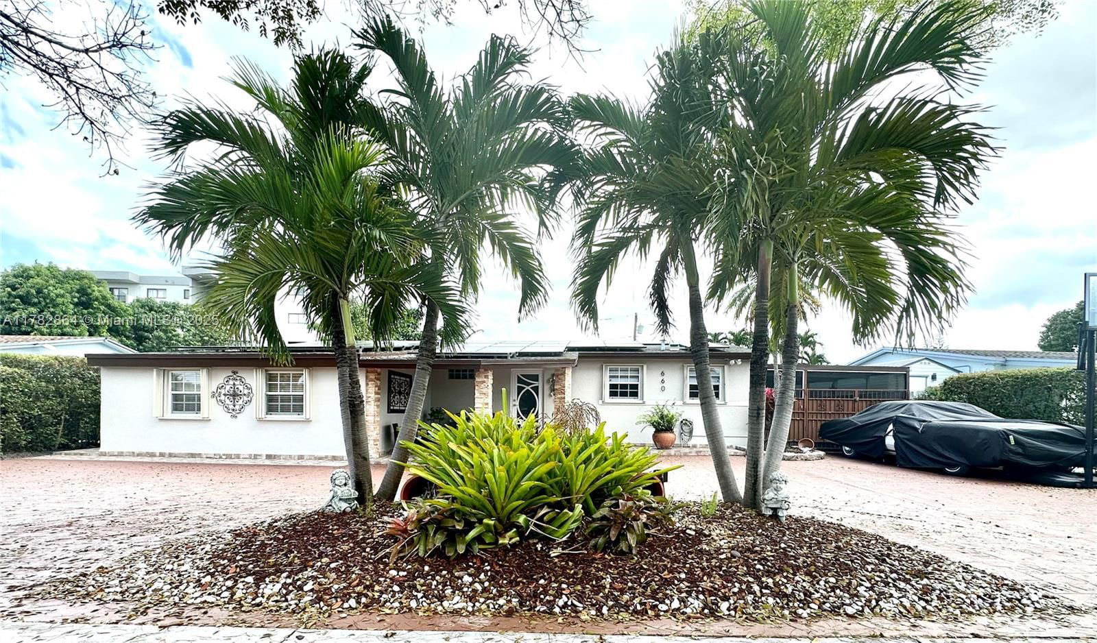 Real estate property located at 660 70th Pl, Miami-dade, Markhaven Hgts, Hialeah, FL