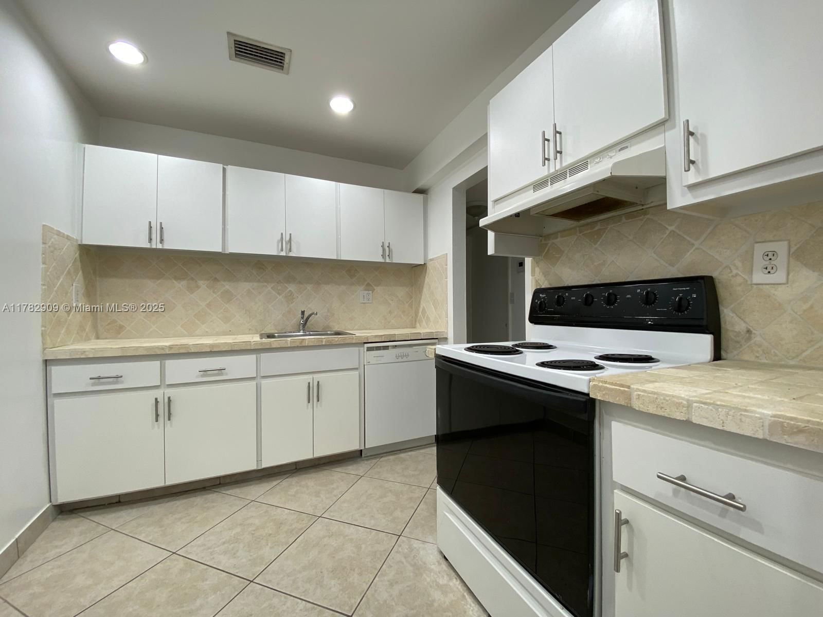 Real estate property located at 8305 72nd Ave #208A, Miami-dade, The Ledges Condo, Miami, FL