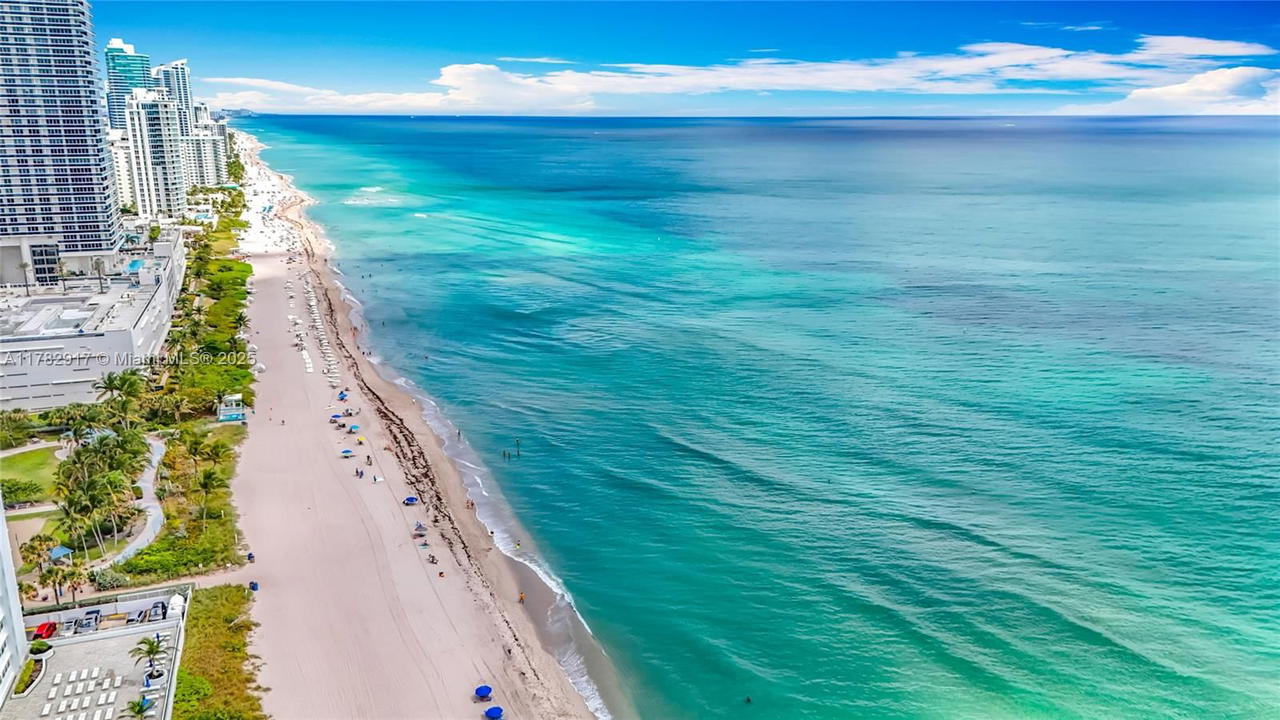 Real estate property located at 1913 Ocean Dr #110, Broward, Chelsea Bayview Condo, Hallandale Beach, FL