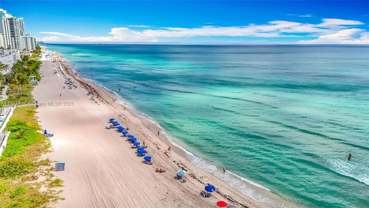 Real estate property located at 1913 Ocean Dr #110, Broward, Chelsea Bayview Condo, Hallandale Beach, FL
