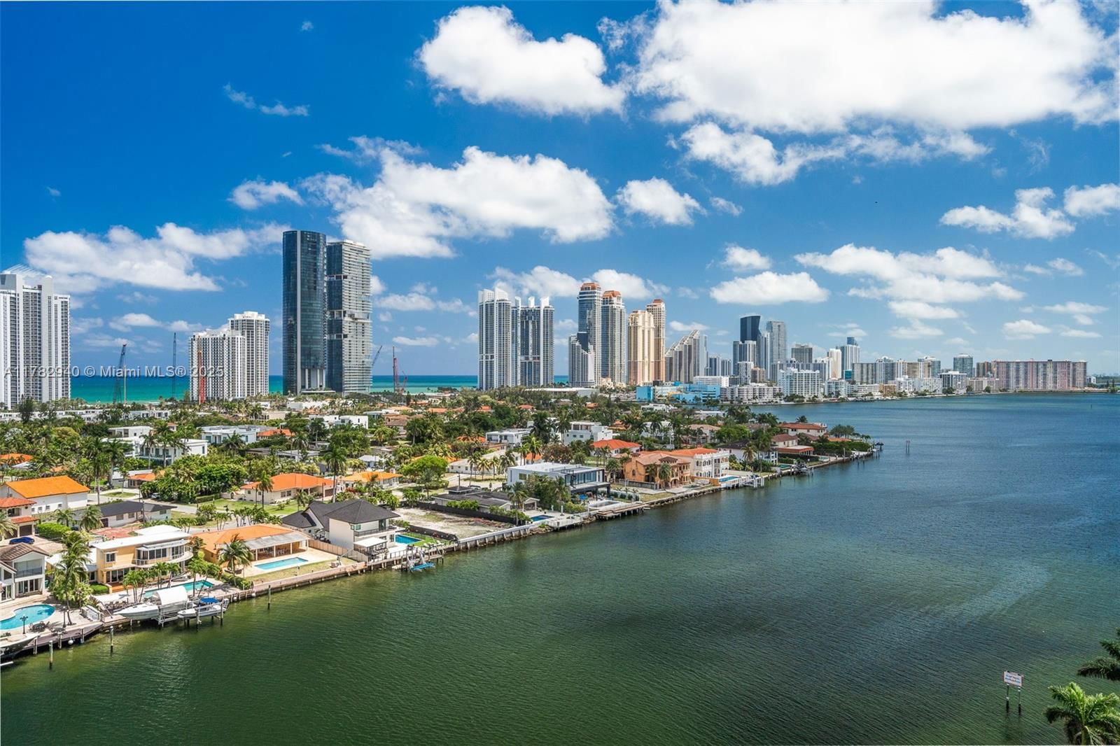 Real estate property located at , Miami-dade, Mystic Pointe Condo No Tw, Aventura, FL