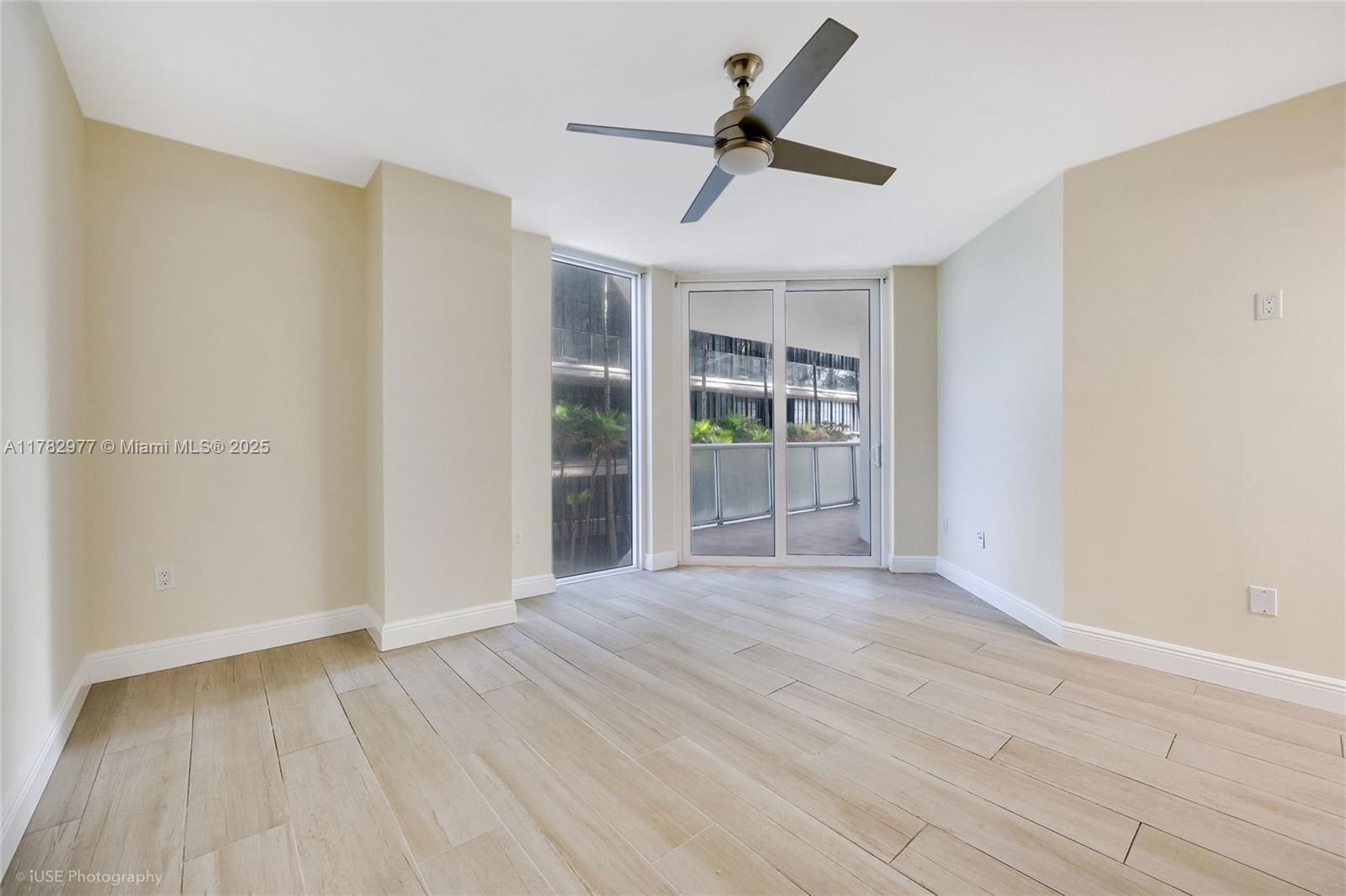 Real estate property located at 8925 Collins Ave #2D, Miami-dade, Mirage Condo, Surfside, FL