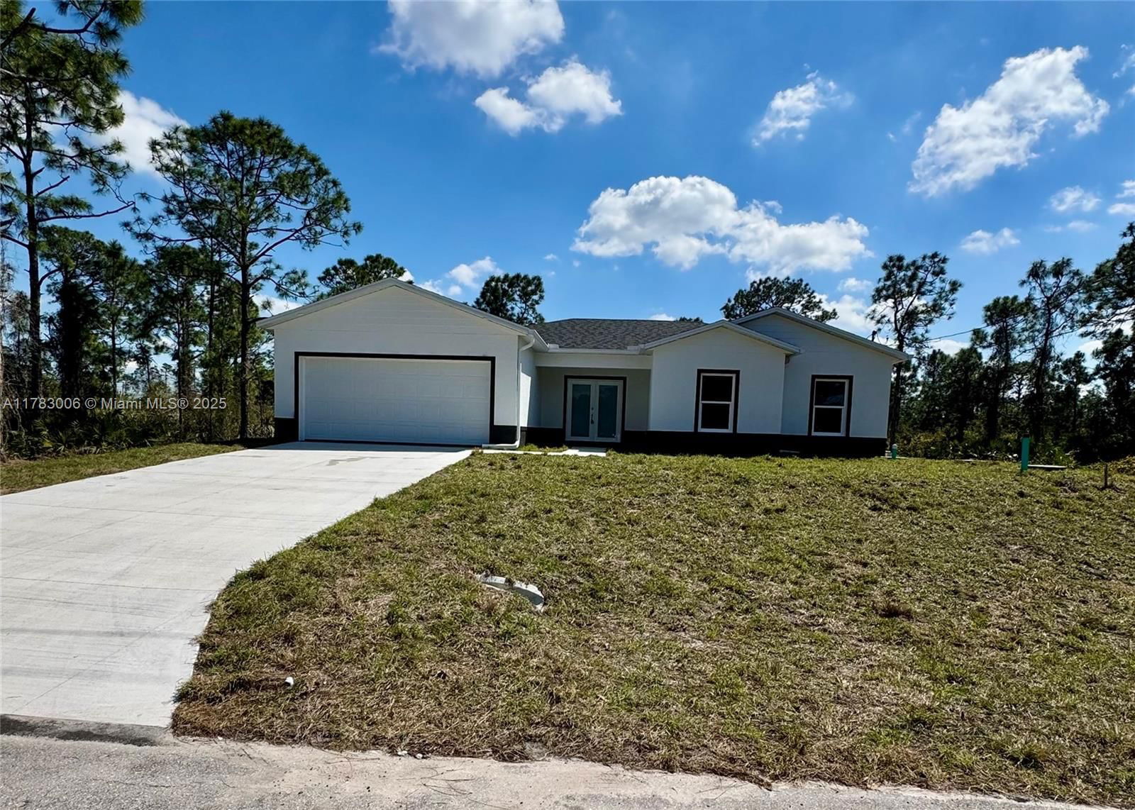 Real estate property located at 325 Hermosa Ave, Lee, Lehigh Acres, Lehigh Acres, FL