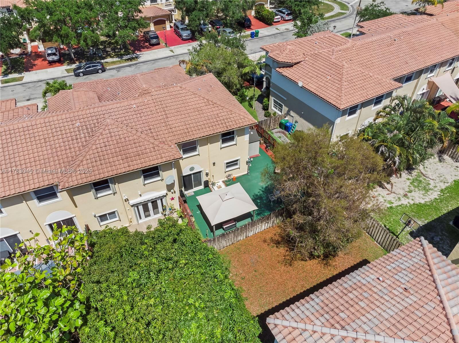 Real estate property located at 14072 51st Ln, Broward, Vicaya, Miramar, FL