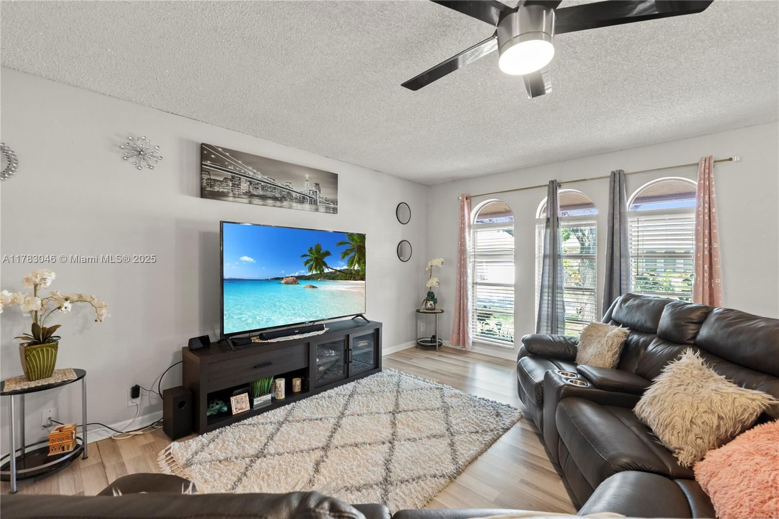 Real estate property located at 4900 13th Ter, Broward, Crystal Lake 4th Sec, Deerfield Beach, FL