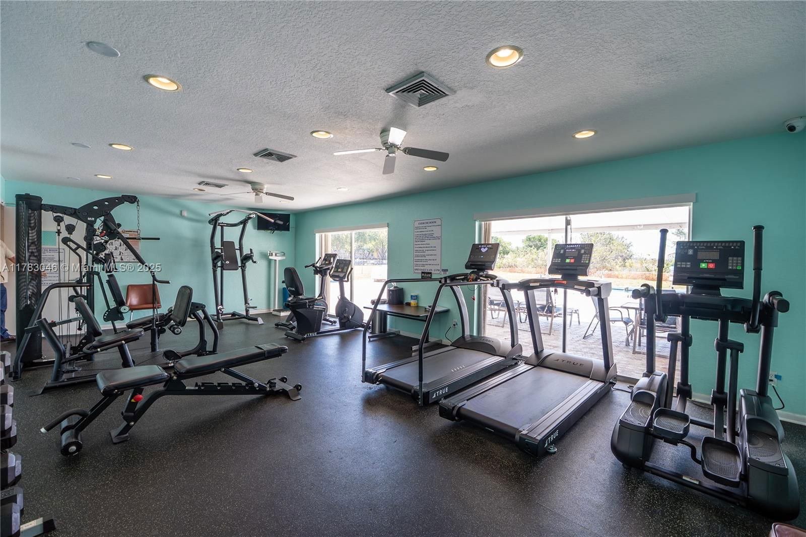 Real estate property located at 4900 13th Ter, Broward, Crystal Lake 4th Sec, Deerfield Beach, FL