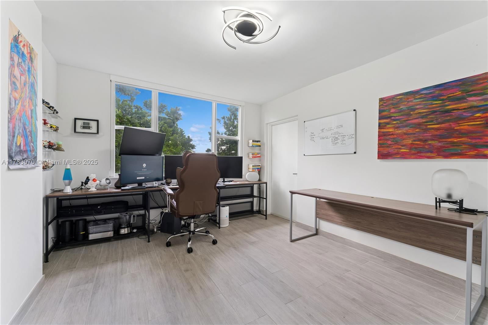 Real estate property located at 4400 Hillcrest Dr #303B, Broward, Hillcrest No 21 Condo, Hollywood, FL