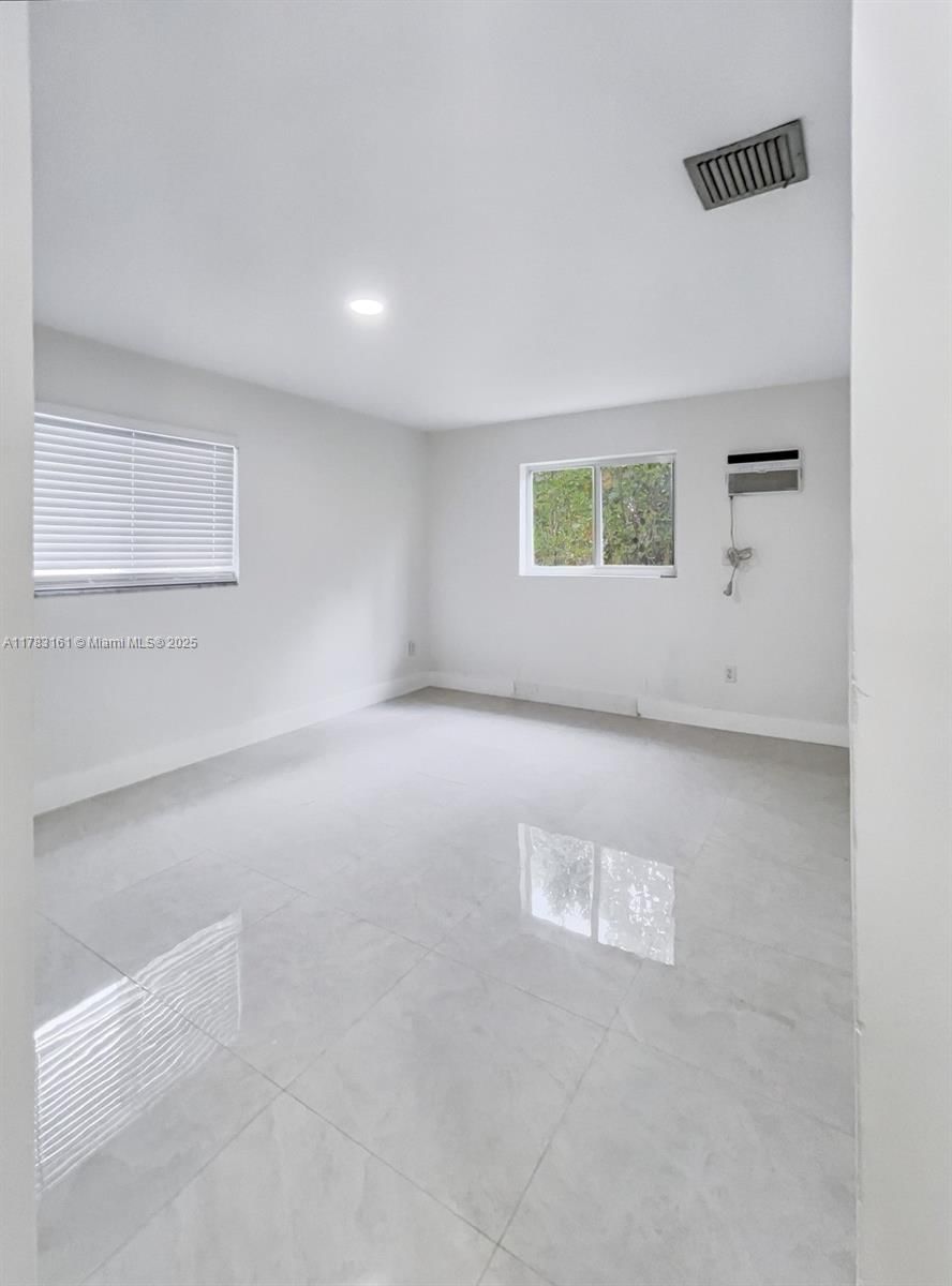 Real estate property located at 241 36th St, Miami-dade, Evergreen Terrace, Hialeah, FL