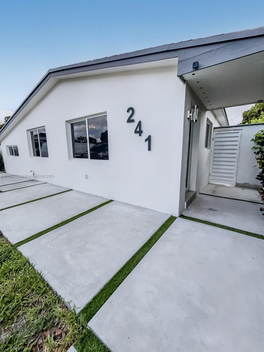 Real estate property located at 241 36th St, Miami-dade, Evergreen Terrace, Hialeah, FL