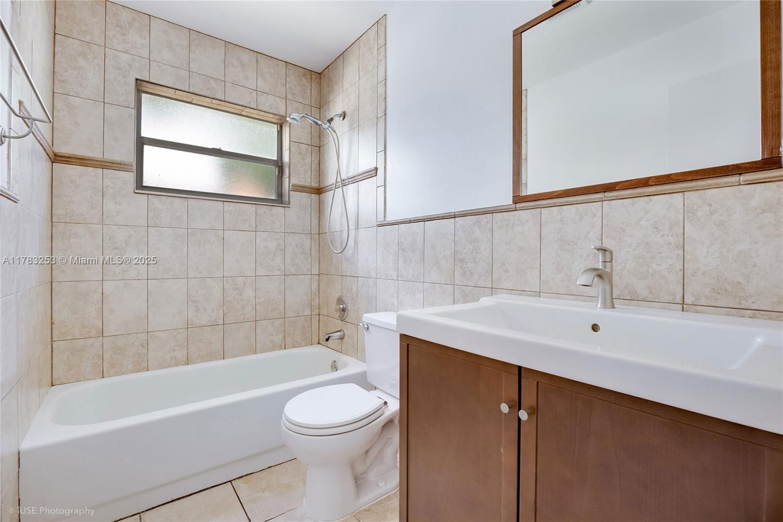 Real estate property located at 2772 Oakview Way, Broward, Oak Grove At Forest Ridge, Davie, FL