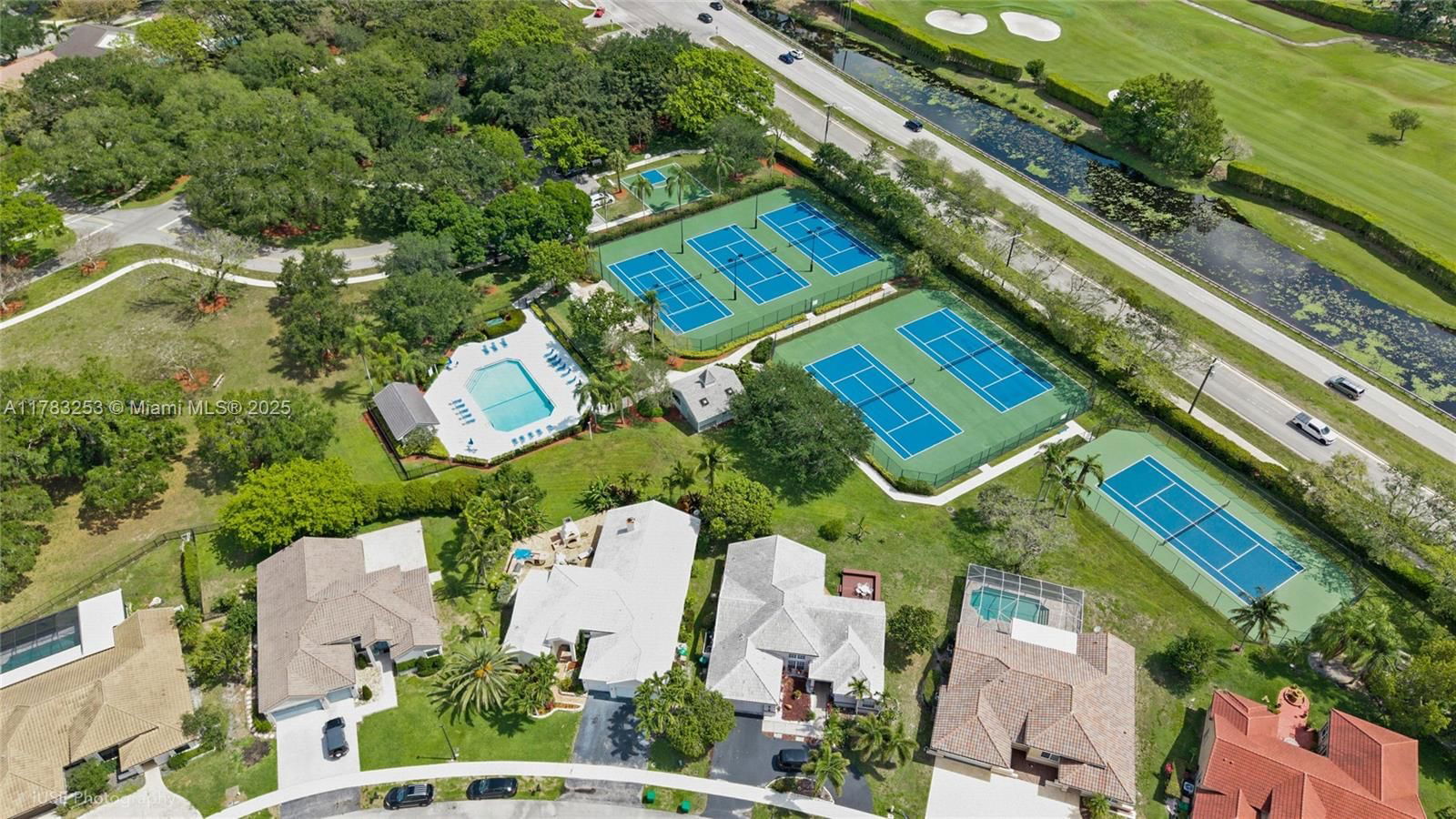 Real estate property located at 2772 Oakview Way, Broward, Oak Grove At Forest Ridge, Davie, FL