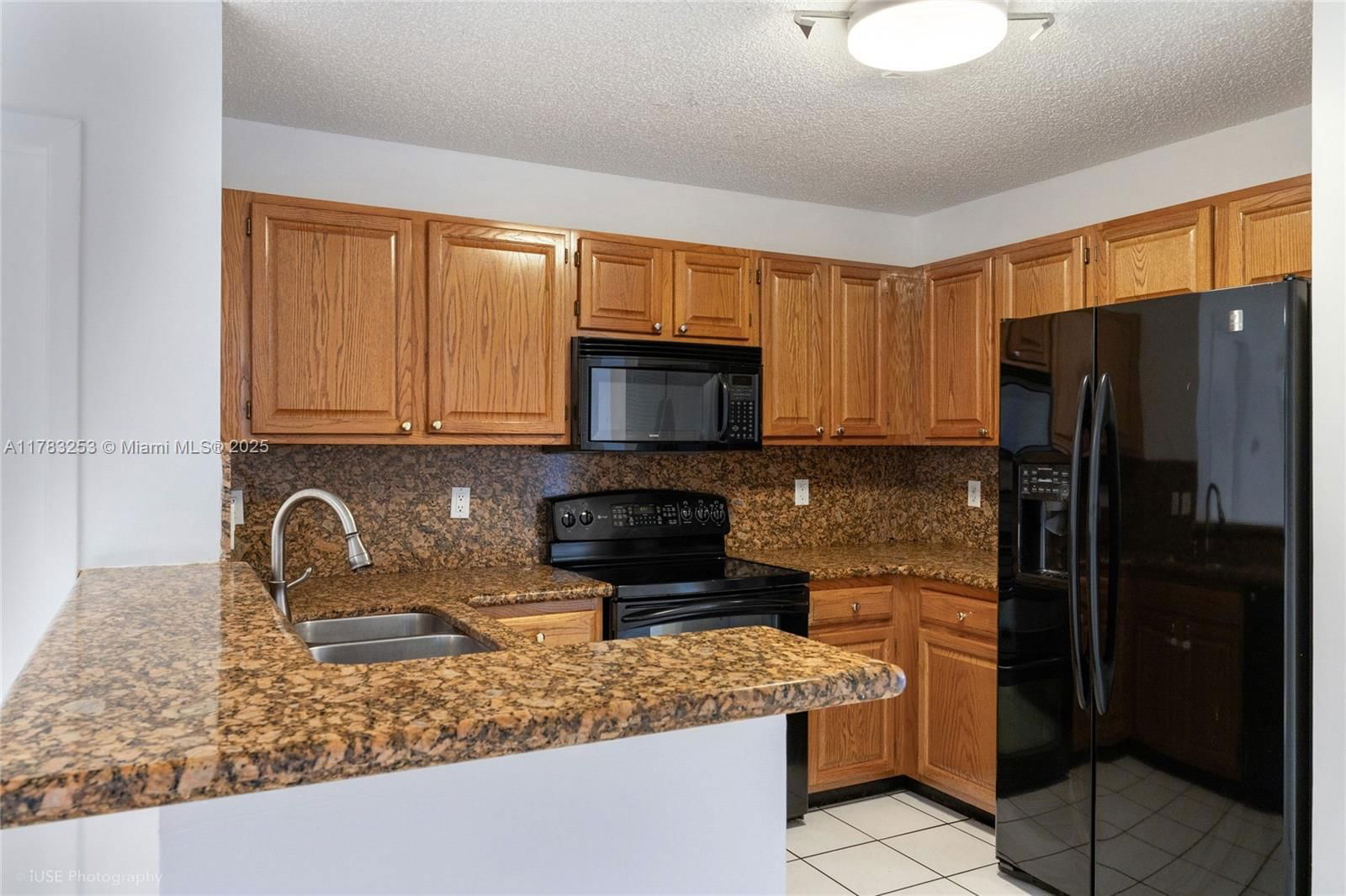 Real estate property located at 2772 Oakview Way, Broward, Oak Grove At Forest Ridge, Davie, FL
