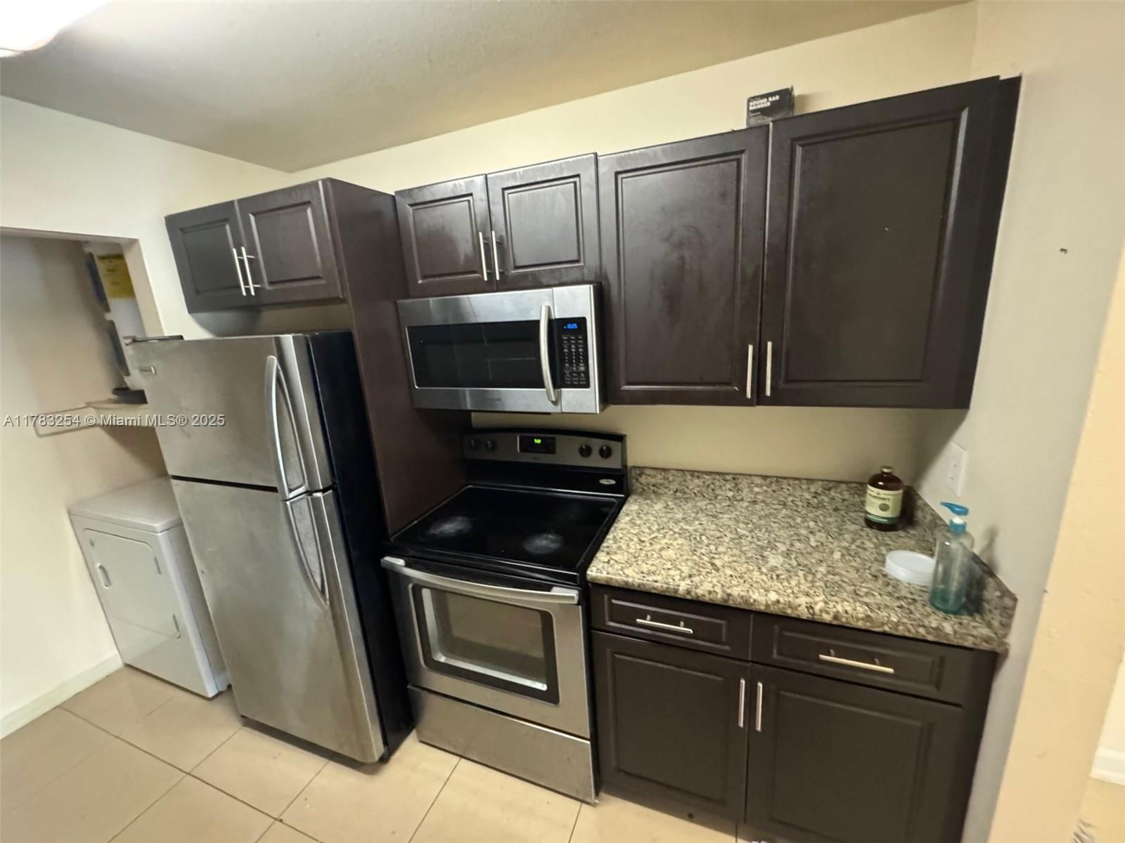 Real estate property located at 8787 39th St #8787, Broward, Preserve At Avery Lakes, Sunrise, FL