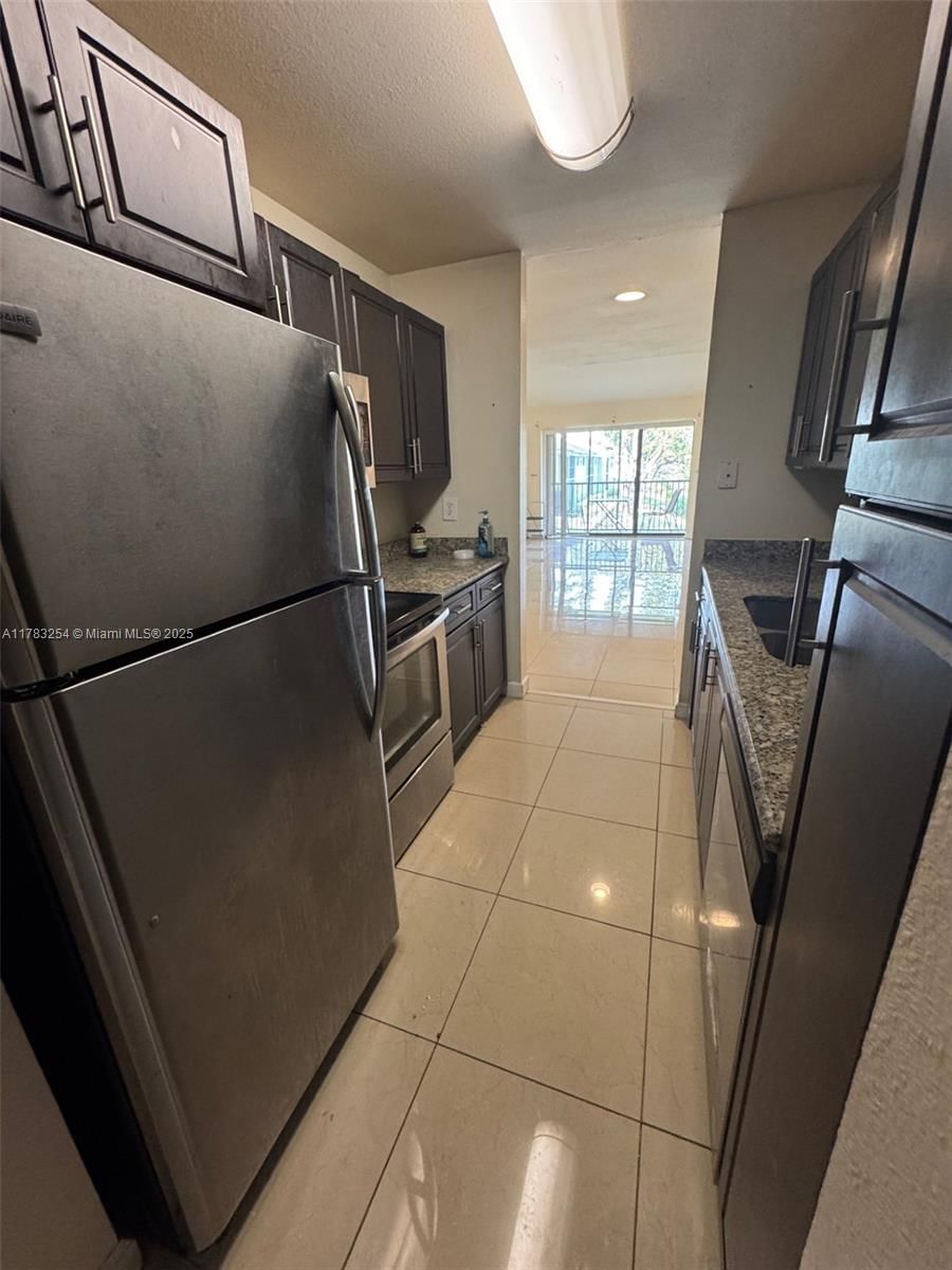 Real estate property located at 8787 39th St #8787, Broward, Preserve At Avery Lakes, Sunrise, FL