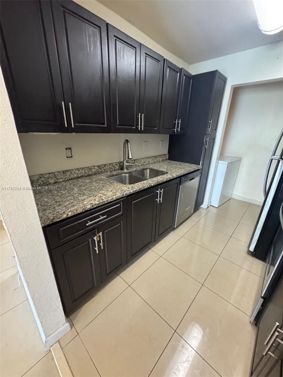 Real estate property located at 8787 39th St #8787, Broward, Preserve At Avery Lakes, Sunrise, FL