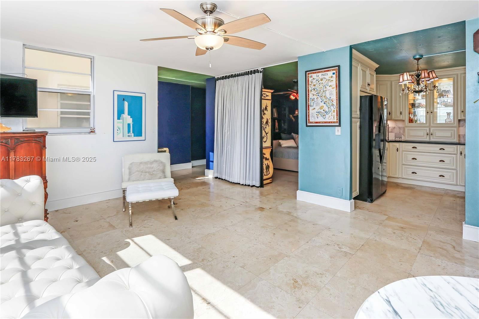 Real estate property located at 1811 Jefferson St #203, Broward, Telstar Condominium Inc, Hollywood, FL