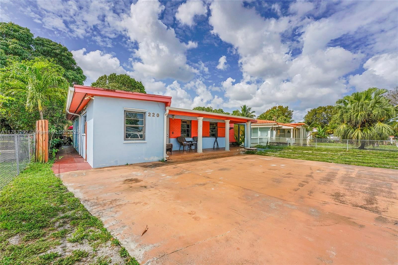 Real estate property located at 220 61st St, Miami-dade, 4th Avenue Extension To H, Hialeah, FL