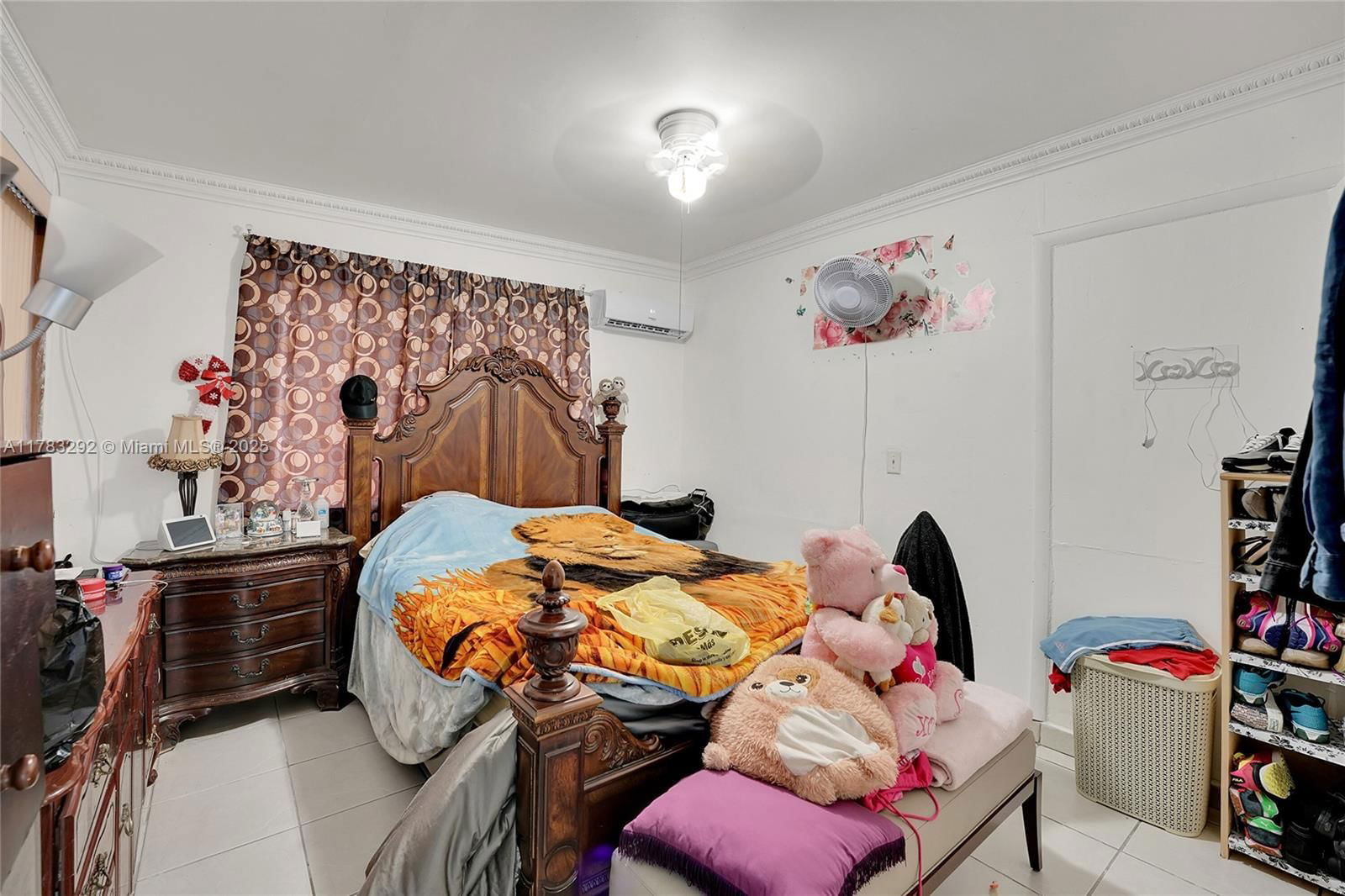 Real estate property located at 220 61st St, Miami-dade, 4th Avenue Extension To H, Hialeah, FL