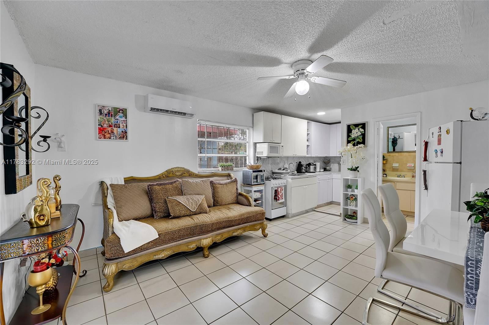 Real estate property located at 220 61st St, Miami-dade, 4th Avenue Extension To H, Hialeah, FL