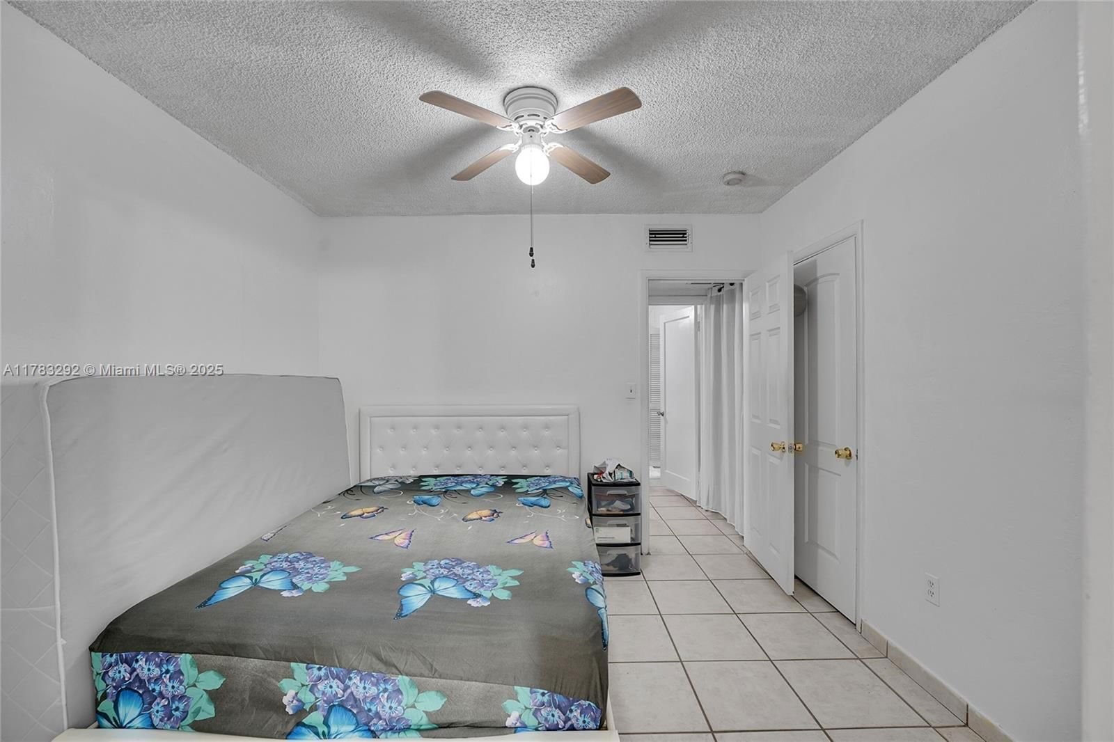 Real estate property located at 220 61st St, Miami-dade, 4th Avenue Extension To H, Hialeah, FL