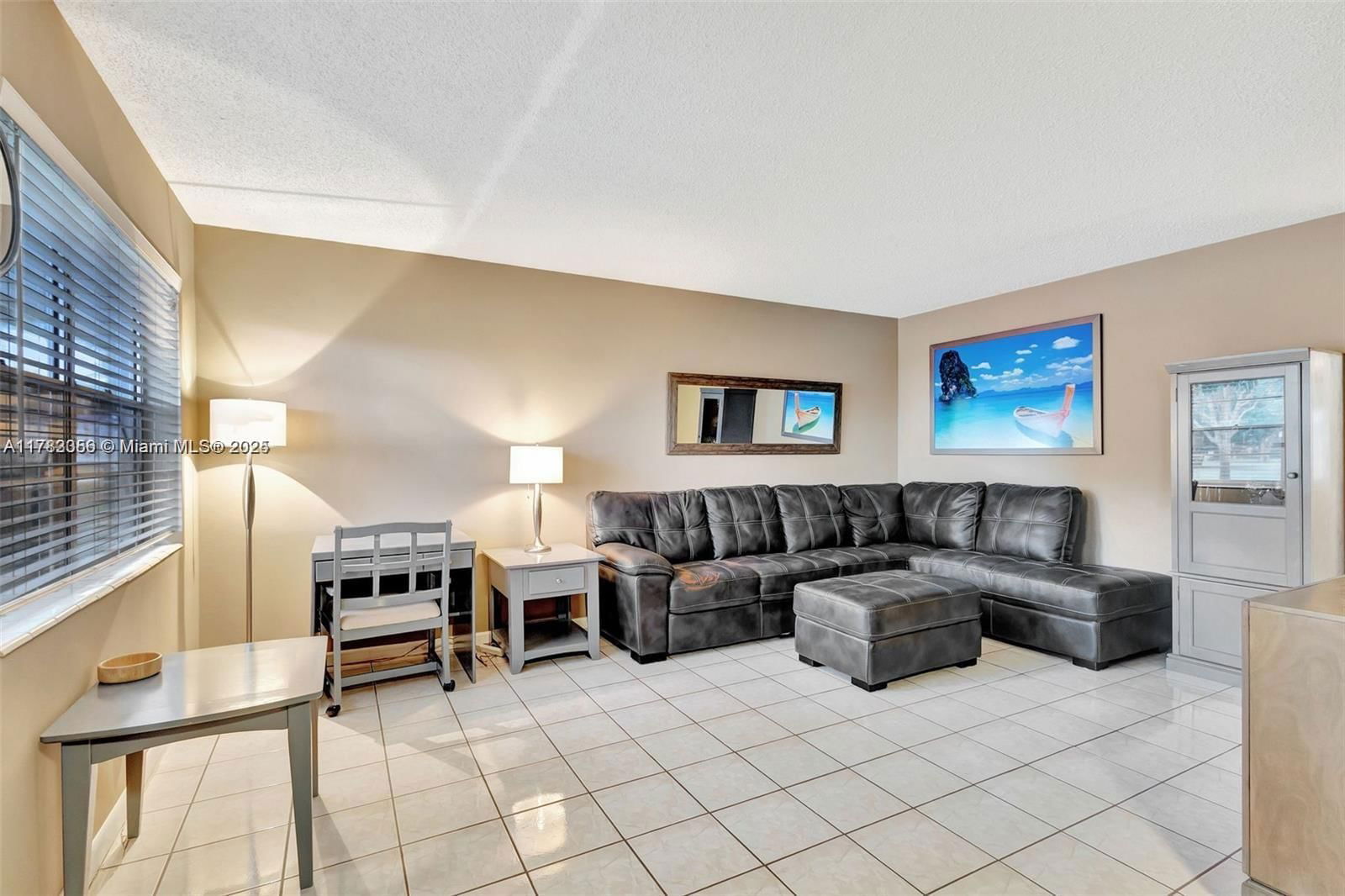 Real estate property located at 155 Canterbury G #155, Palm Beach, Canterbury Condos, West Palm Beach, FL