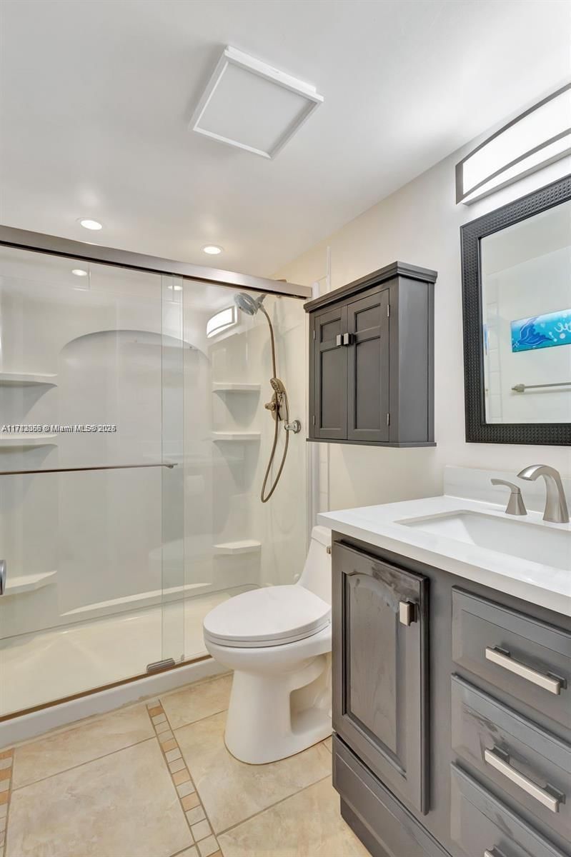 Real estate property located at 155 Canterbury G #155, Palm Beach, Canterbury Condos, West Palm Beach, FL