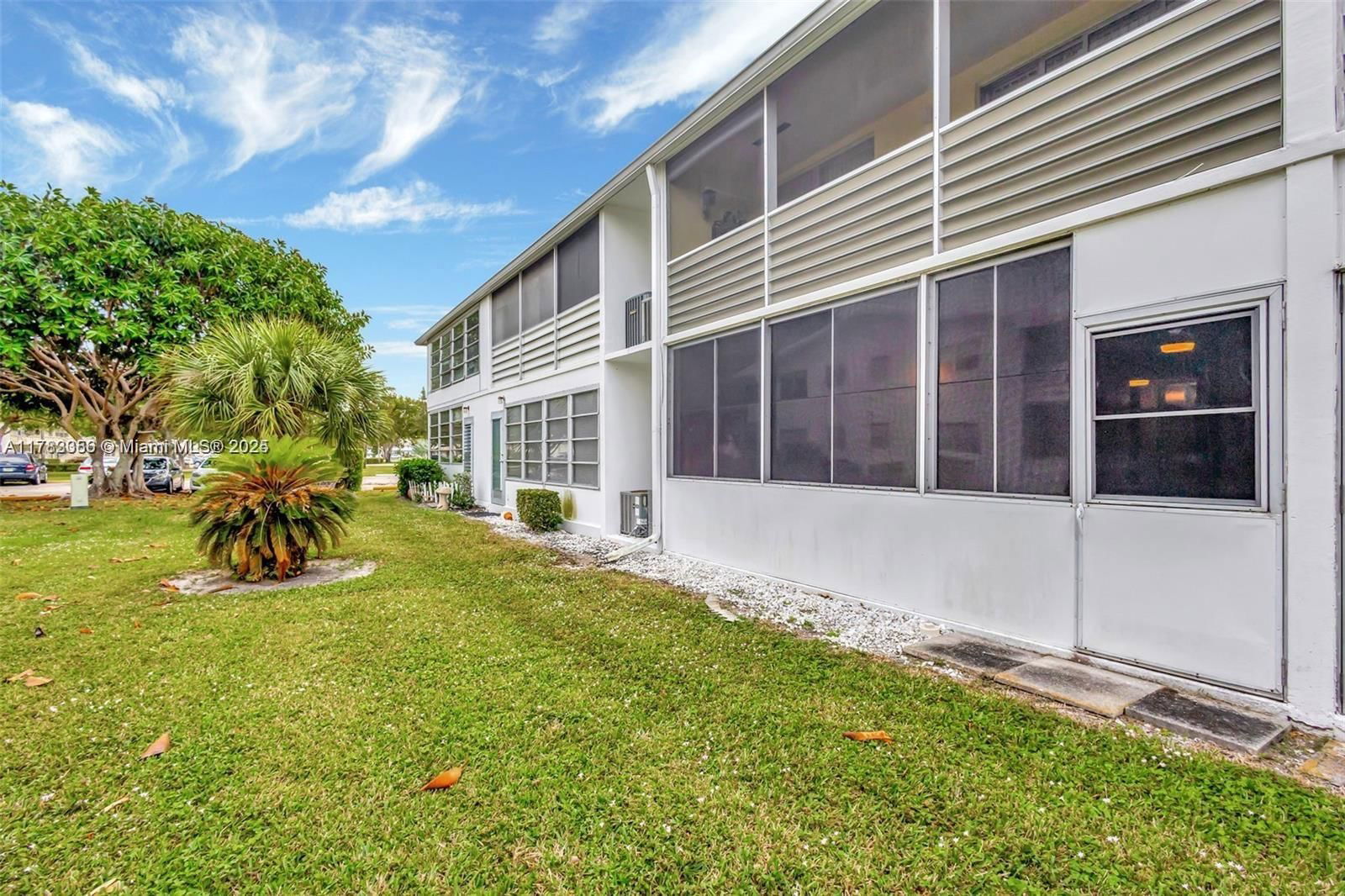 Real estate property located at 155 Canterbury G #155, Palm Beach, Canterbury Condos, West Palm Beach, FL