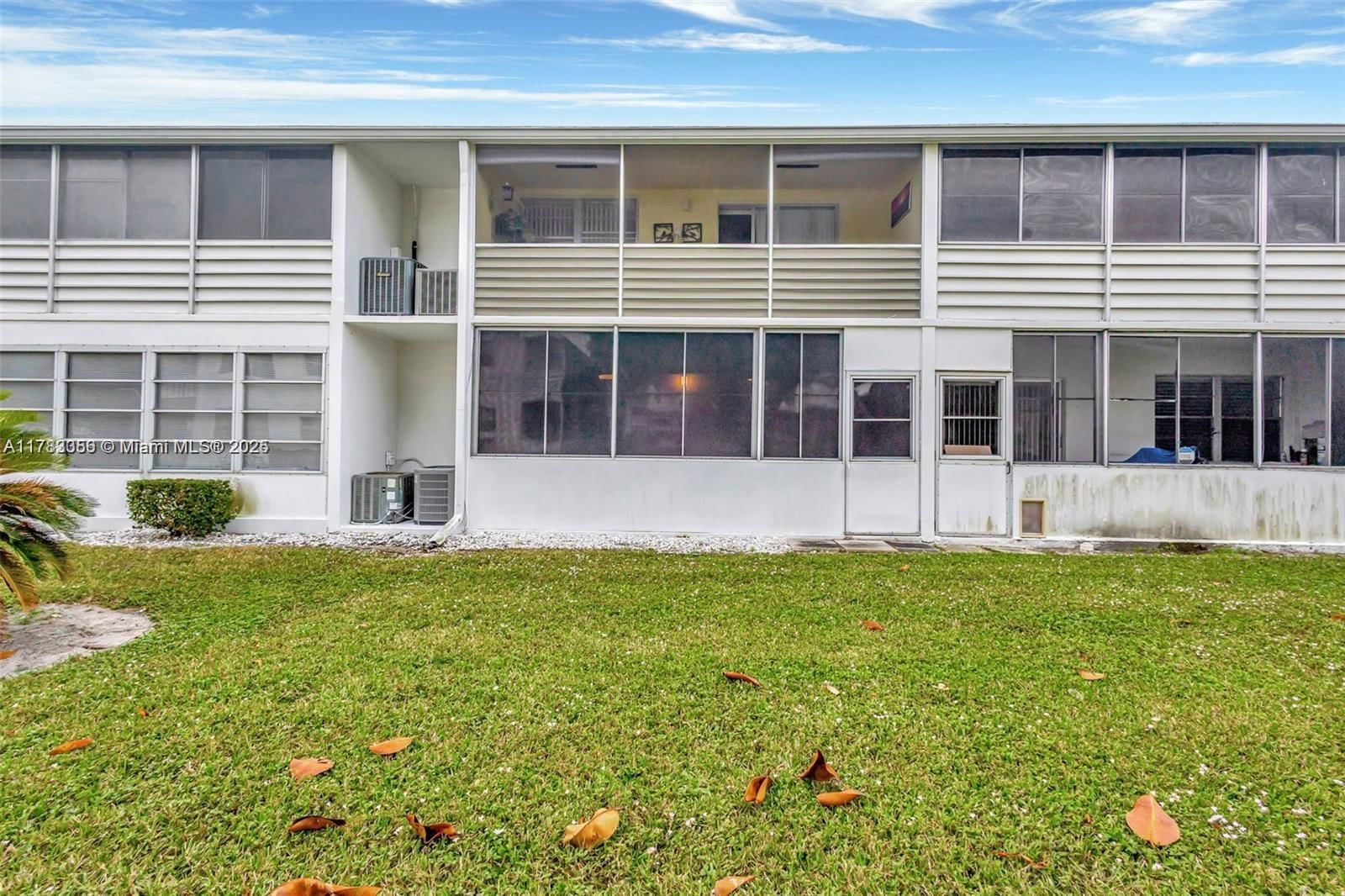 Real estate property located at 155 Canterbury G #155, Palm Beach, Canterbury Condos, West Palm Beach, FL