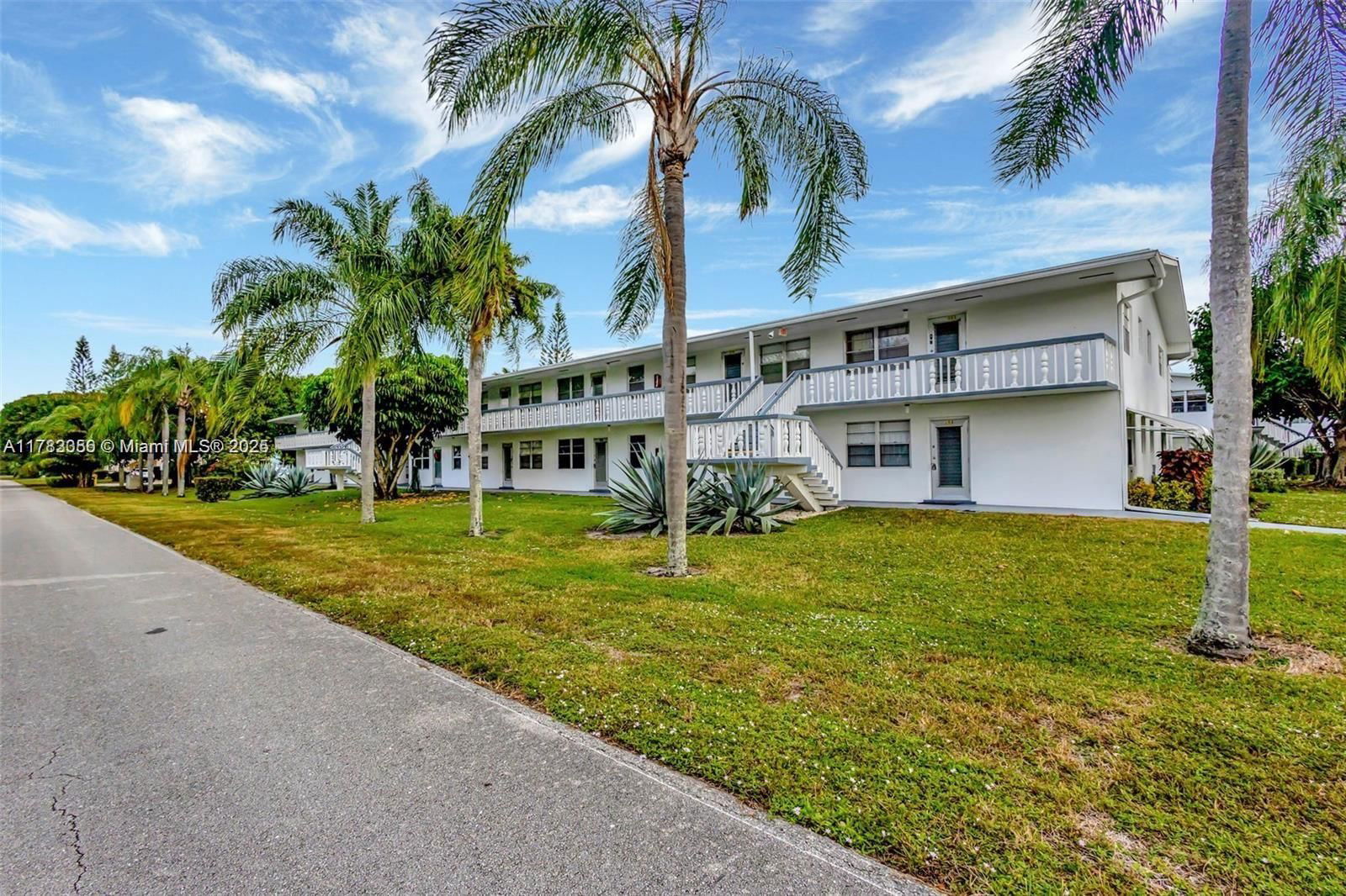 Real estate property located at 155 Canterbury G #155, Palm Beach, Canterbury Condos, West Palm Beach, FL
