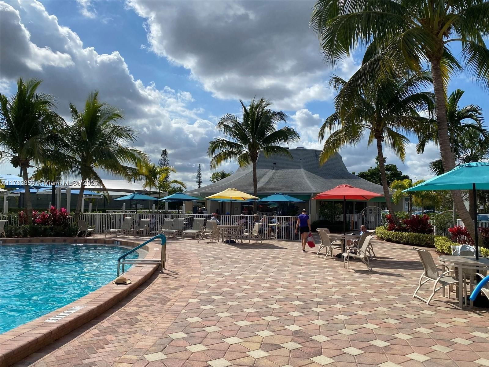 Real estate property located at 155 Canterbury G #155, Palm Beach, Canterbury Condos, West Palm Beach, FL