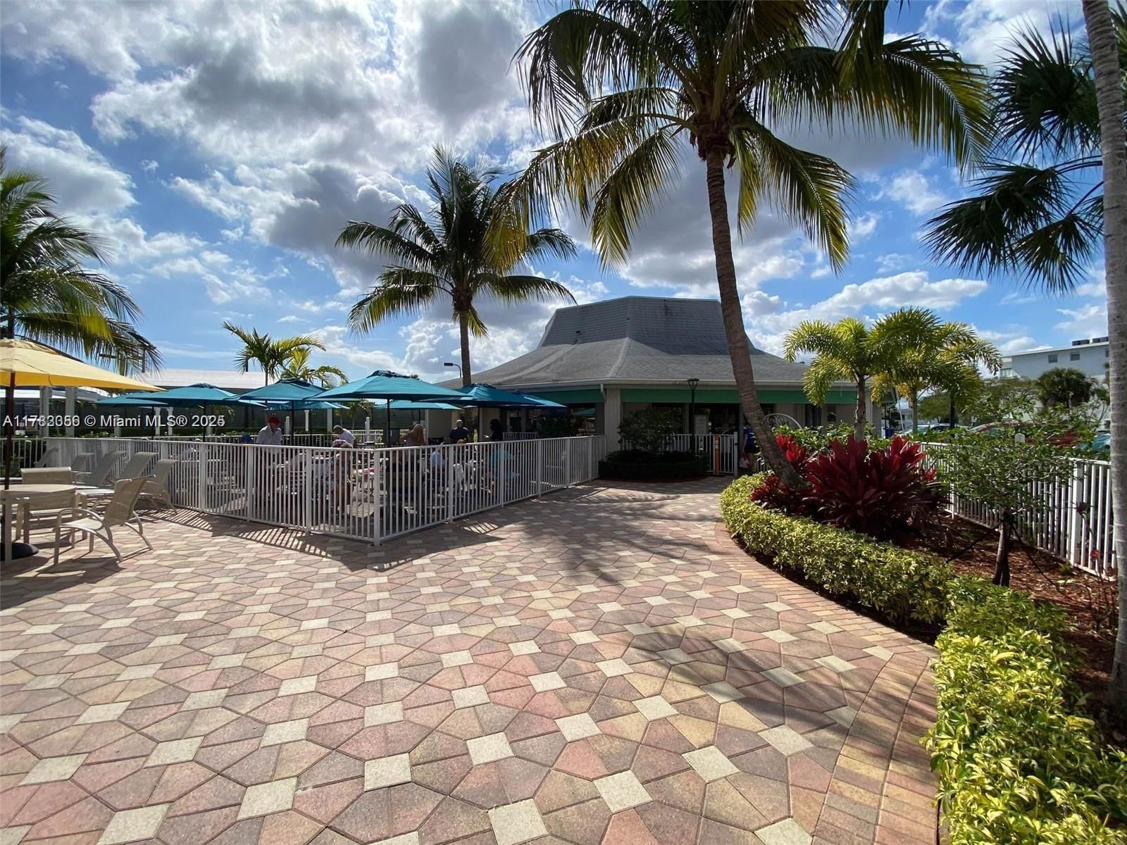Real estate property located at 155 Canterbury G #155, Palm Beach, Canterbury Condos, West Palm Beach, FL
