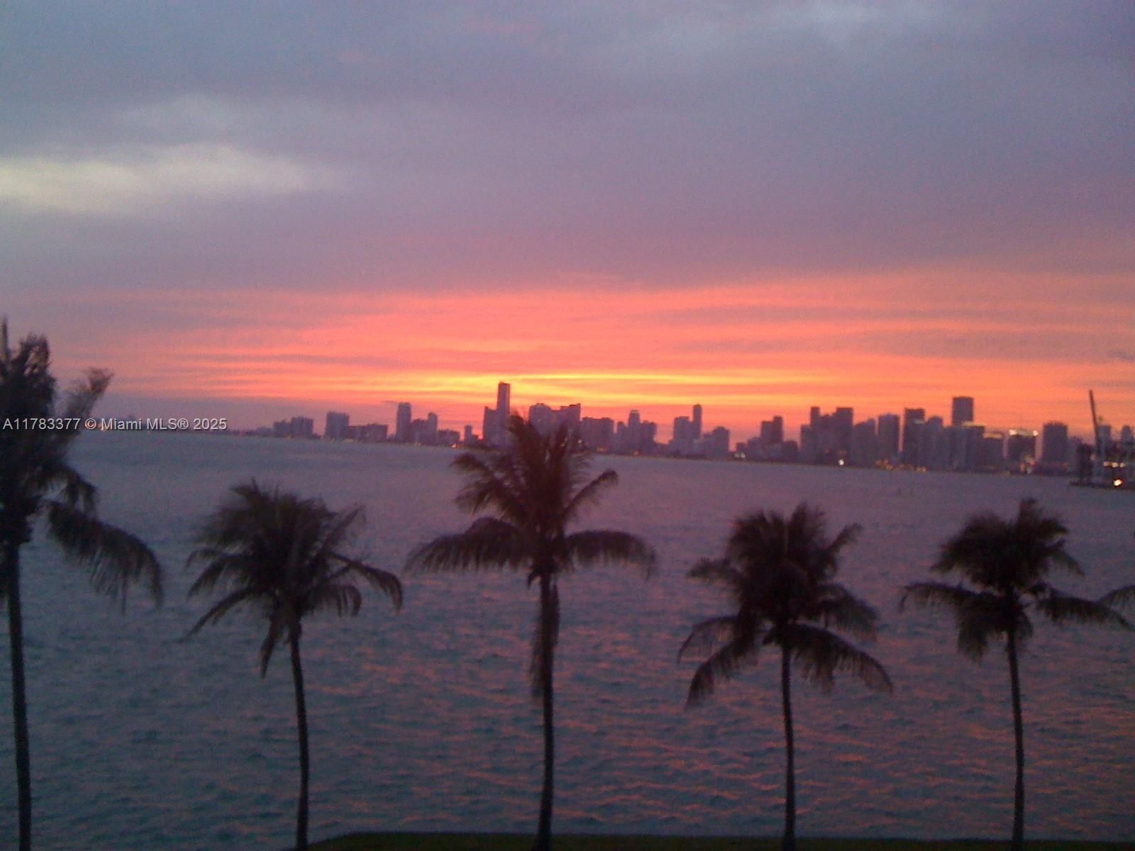 Real estate property located at , Miami-dade, 5100 Bayview At Fisher Is, Fisher Island, FL