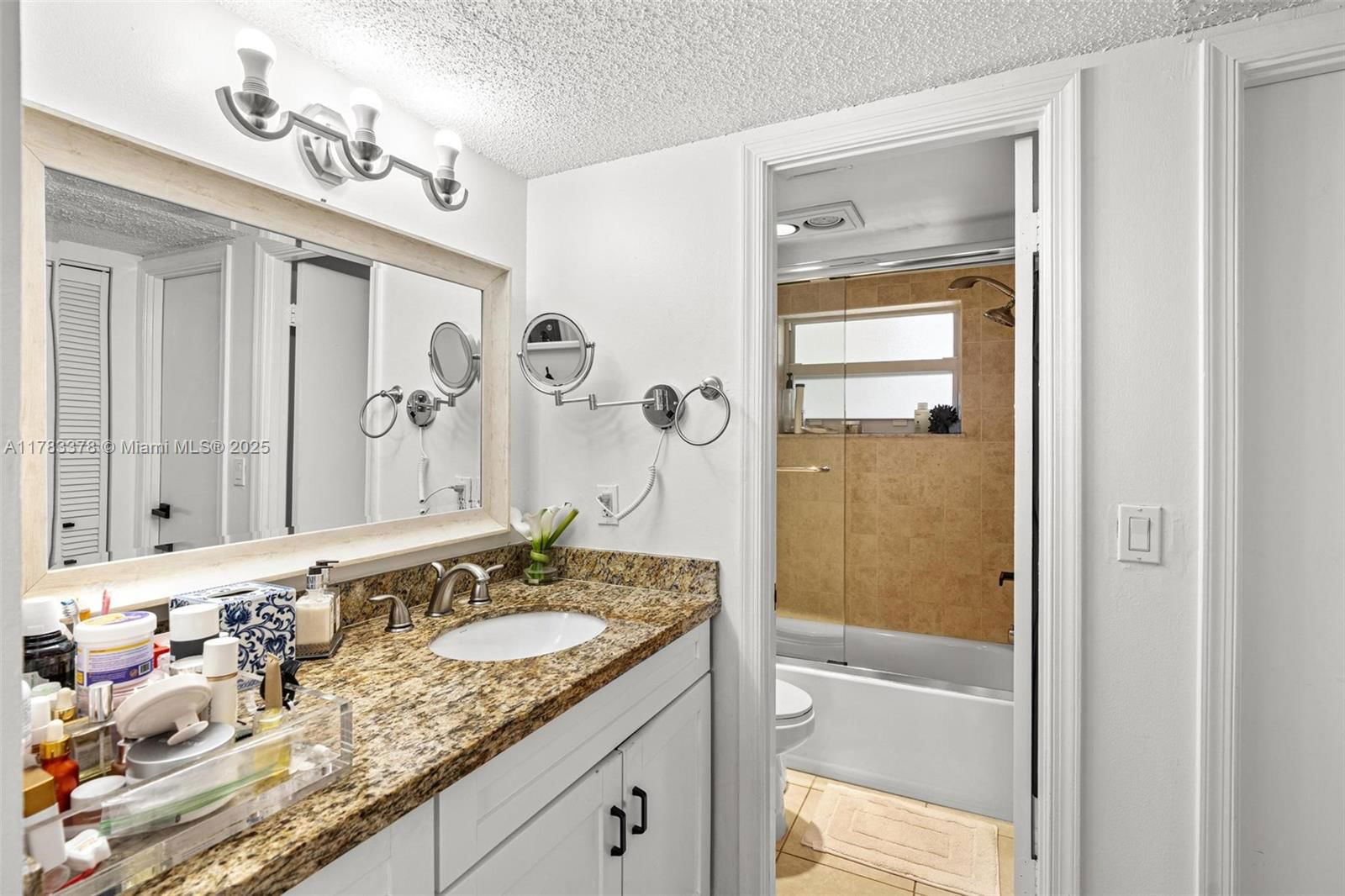 Real estate property located at 9440 Poinciana Pl #405, Broward, Poinciana 4 Of Pine Islan, Davie, FL